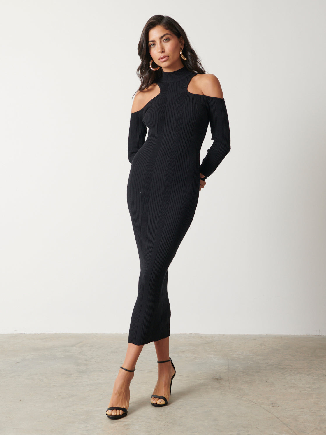 Alivia Cut Out Shoulder Midaxi Knit Dress - Black