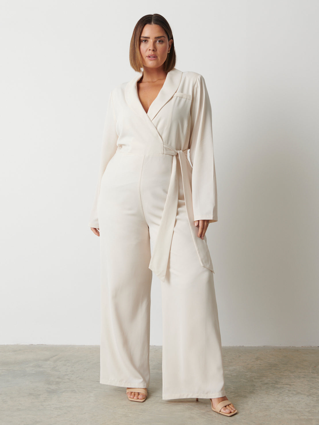 Vienna Tied Jumpsuit Curve - Oyster
