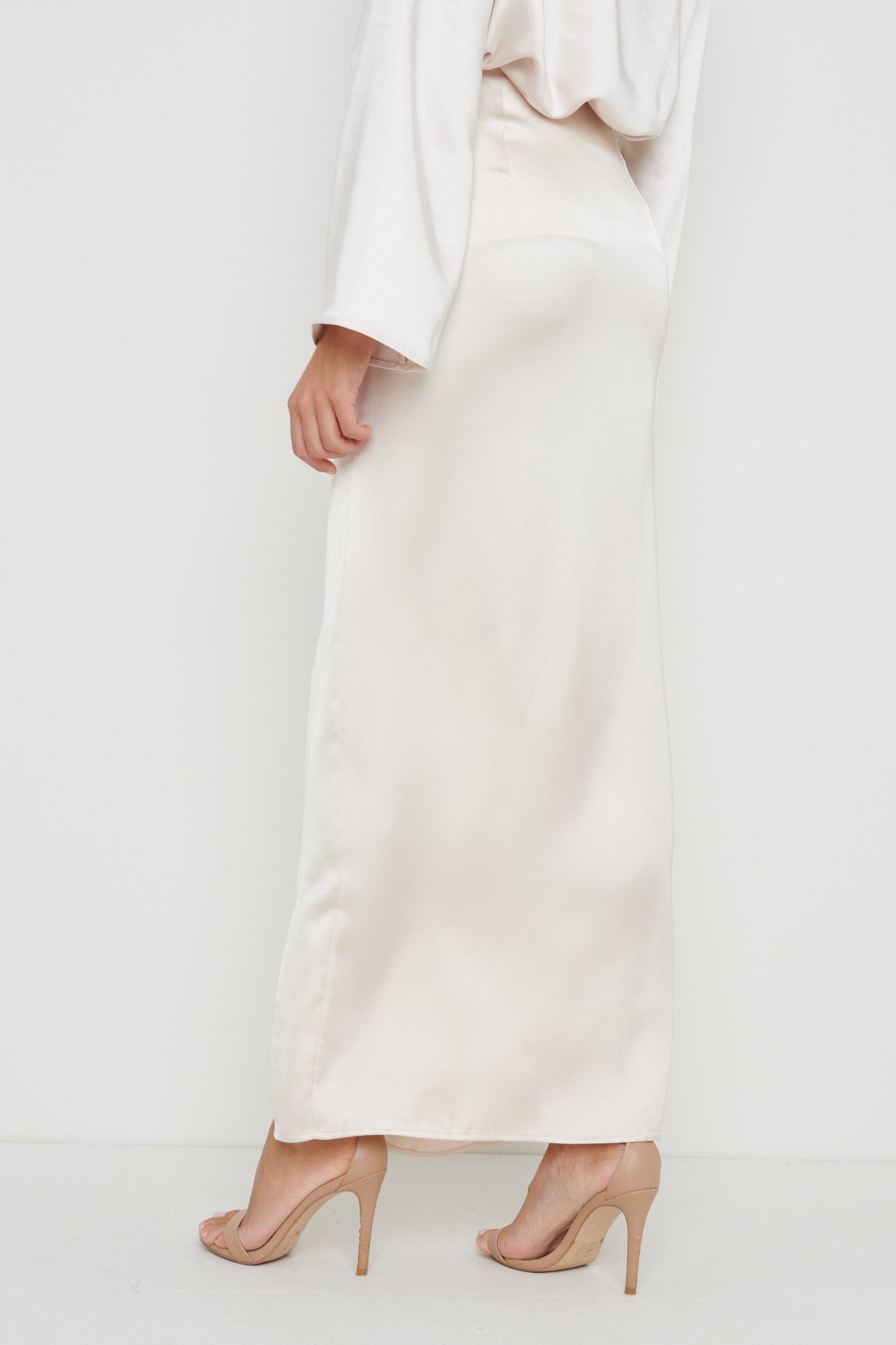 Maeva Ruched Maxi Skirt - Oyster