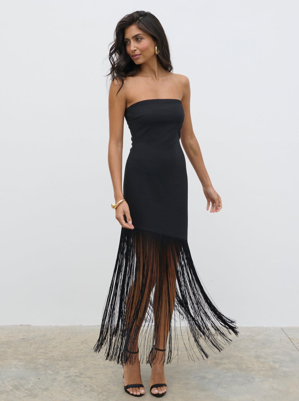 WAVY FRINGED SUSPENDER DRESS IN BLACK