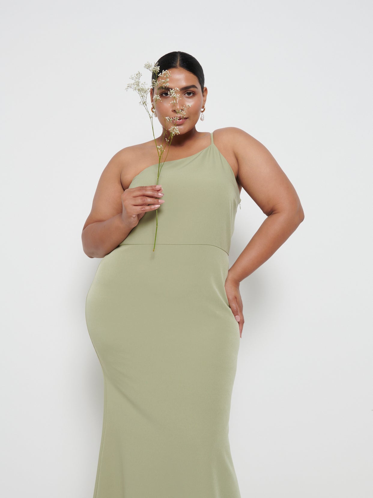 Amelia Crepe Maxi Bridesmaid Dress Curve - Olive