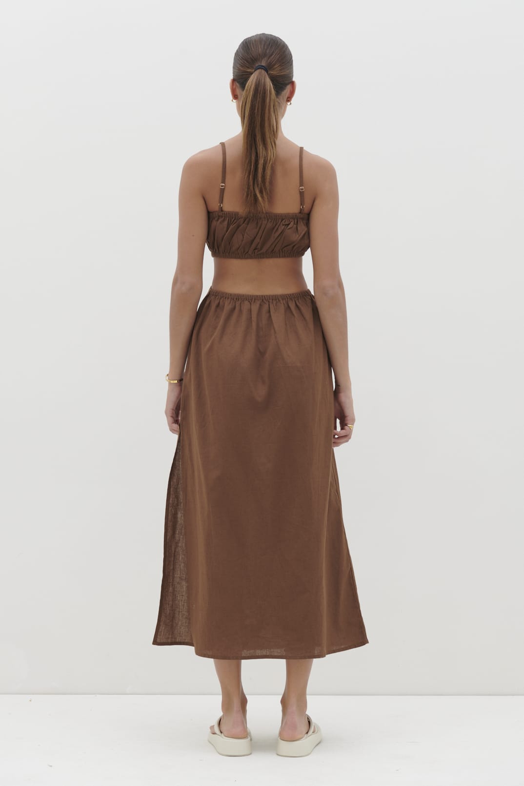 Artie Cut Out Midaxi Dress - Espresso Pretty Lavish Artie Cut Out Midaxi Dress - Espresso Pretty Lavish