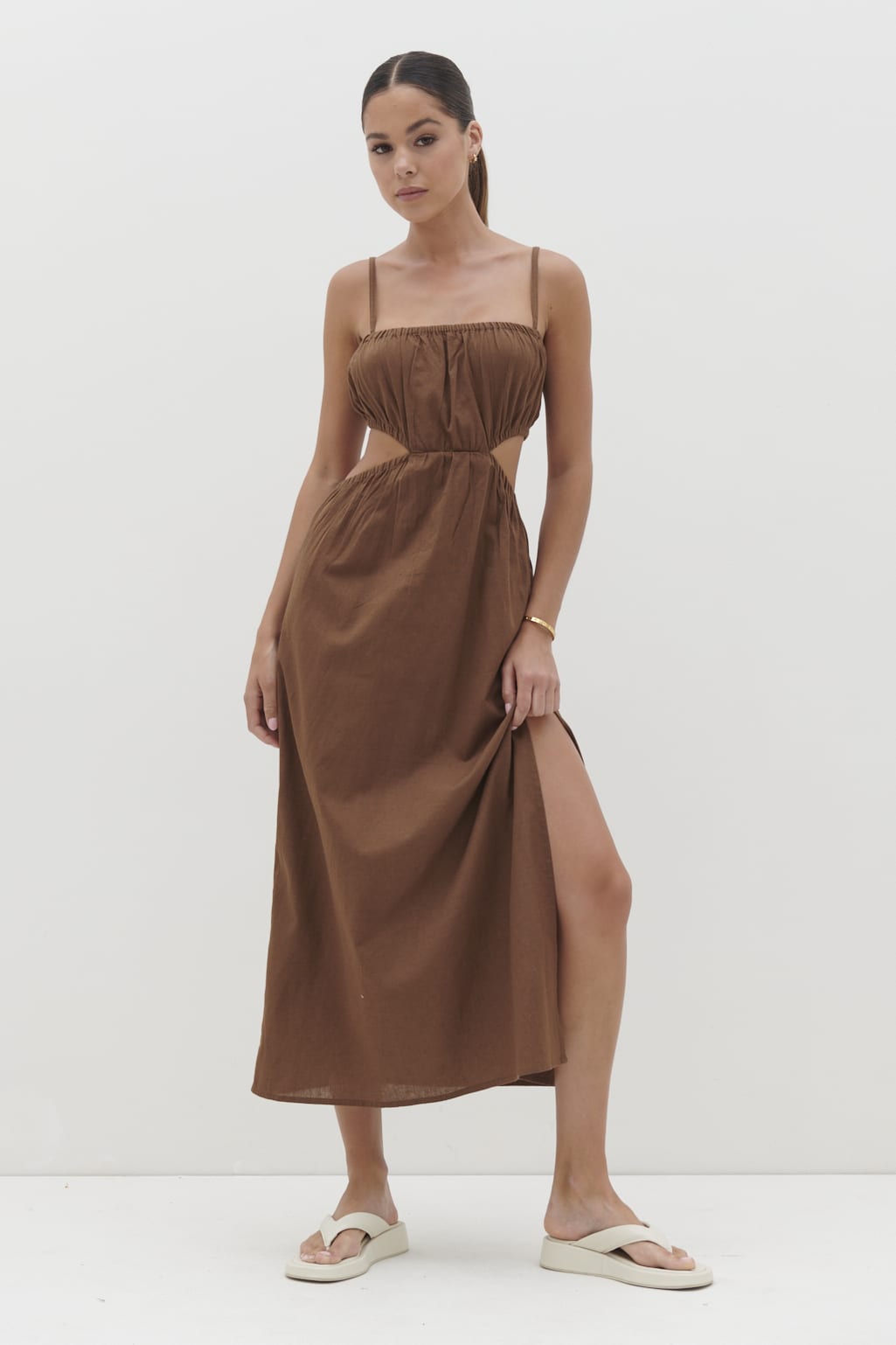 Artie Cut Out Midaxi Dress - Espresso Pretty Lavish Artie Cut Out Midaxi Dress - Espresso Pretty Lavish