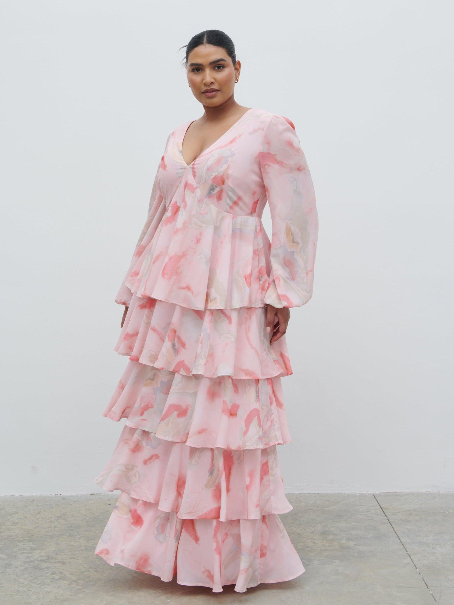 Ashton Ruffle Maxi Dress Curve - Pink Marble Ombre