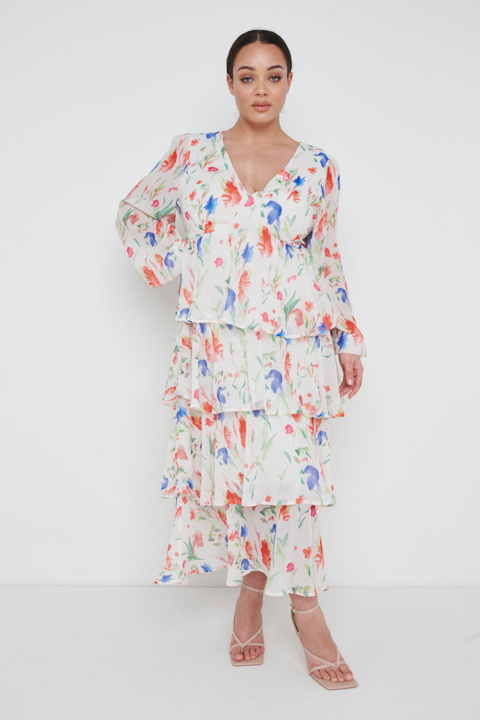 Ashton Ruffle Midi Dress Curve - Dainty Floral – Pretty Lavish