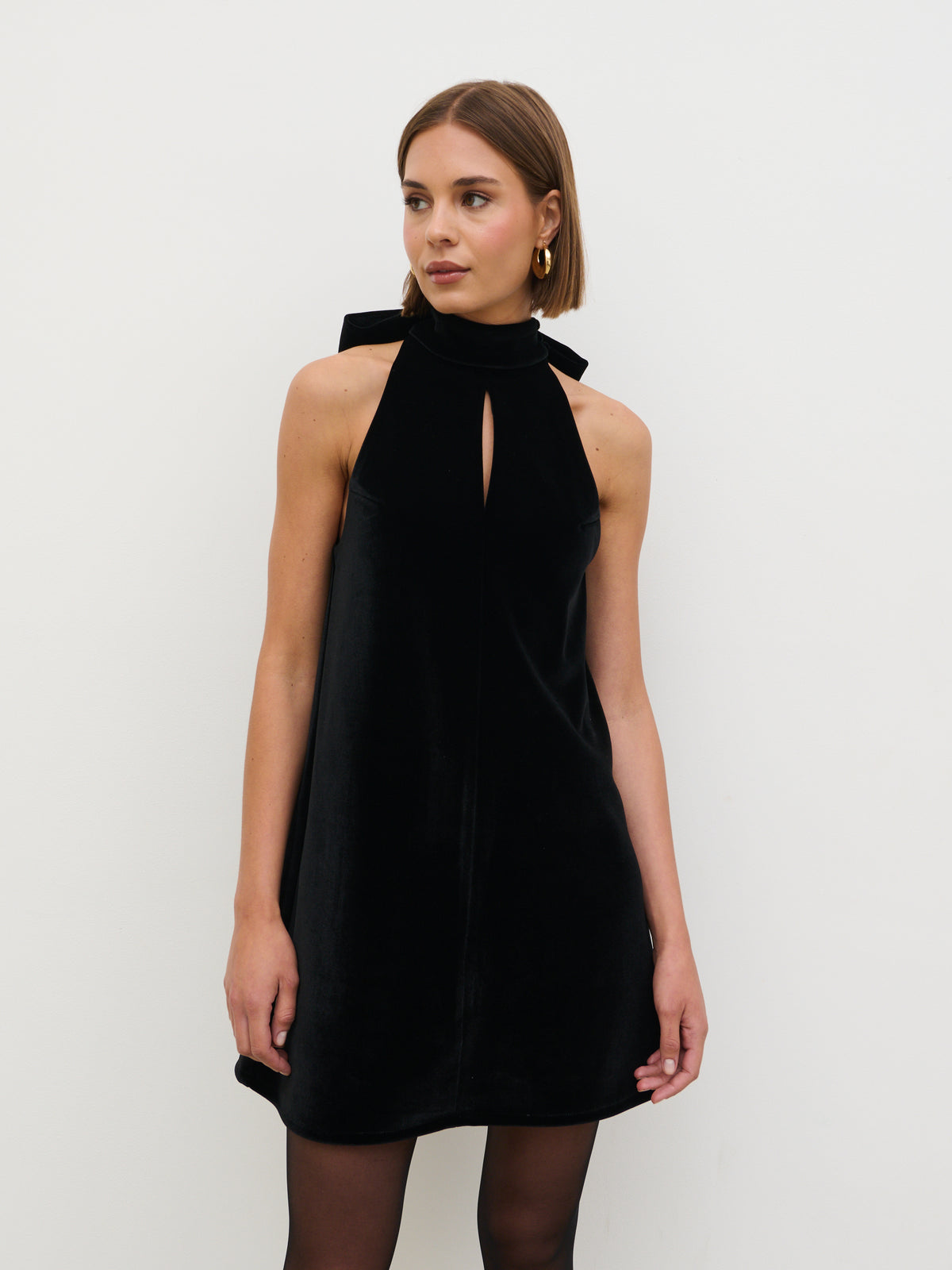 Bella Bow Velvet Mini Dress - Black – Pretty Lavish