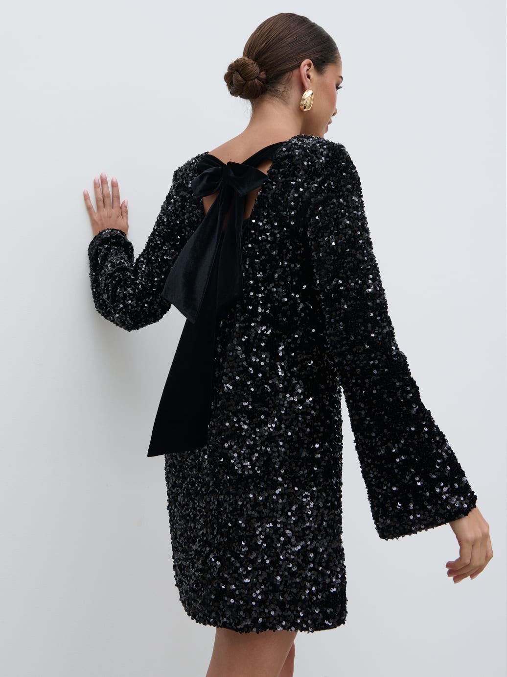 Bow Sequin Shift Dress - Black Bow Sequin Shift Dress - Black