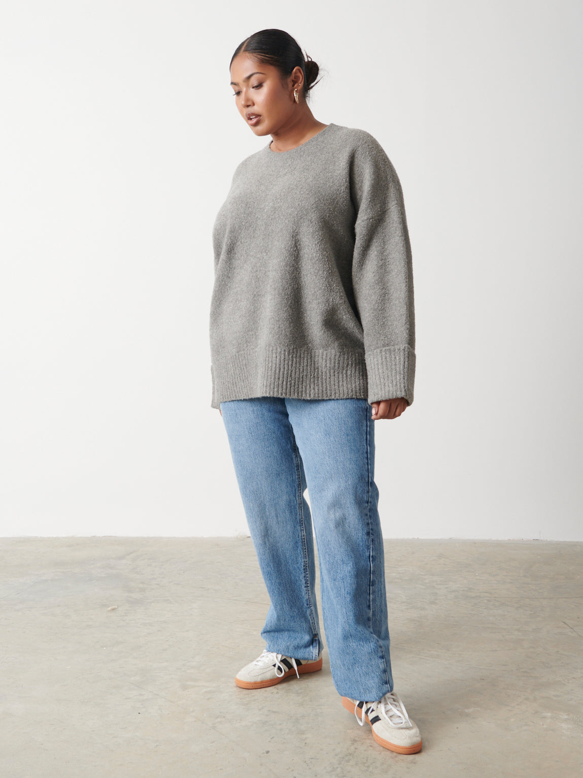 Camille Oversized Borg Jumper Curve - Charcoal