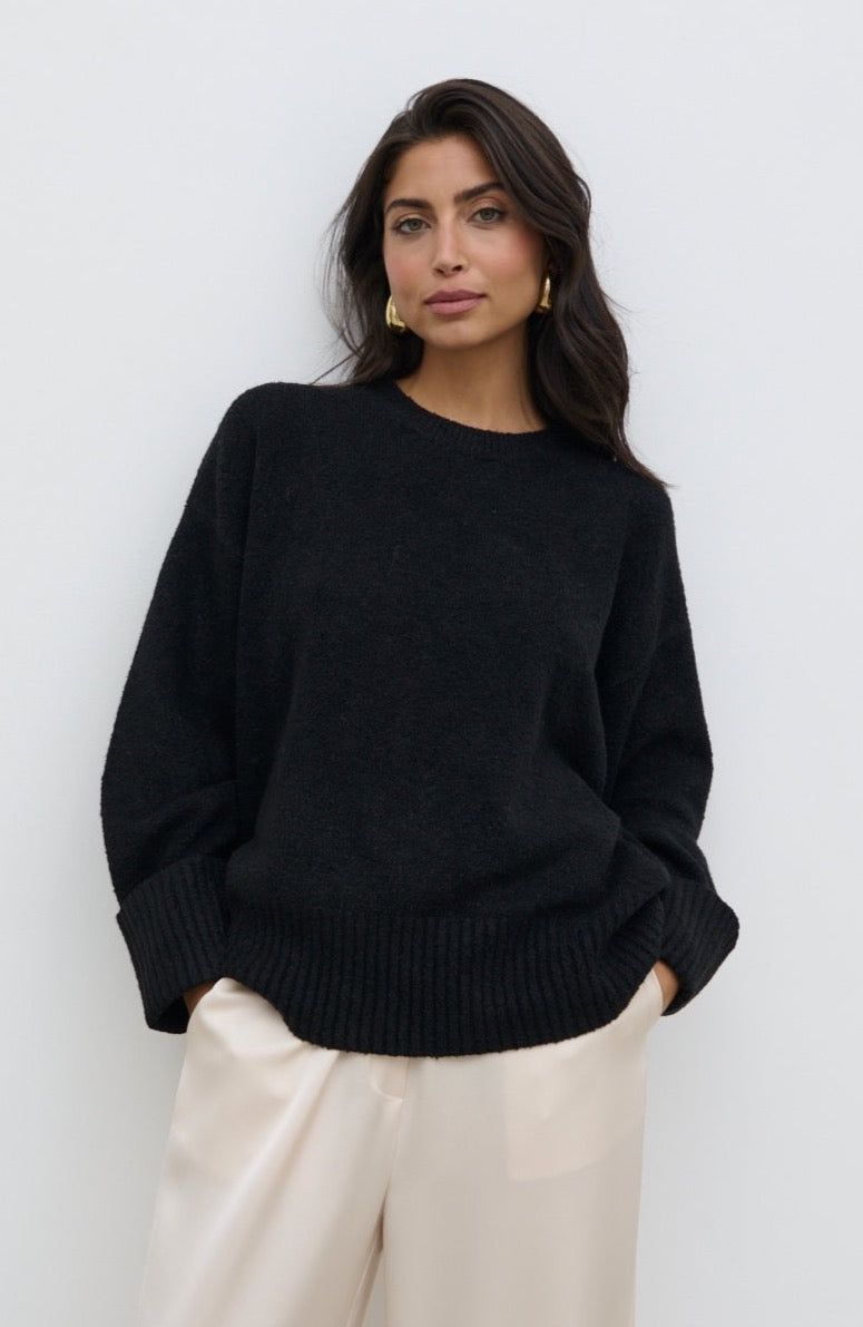 Camille Oversized Borg Jumper - Black