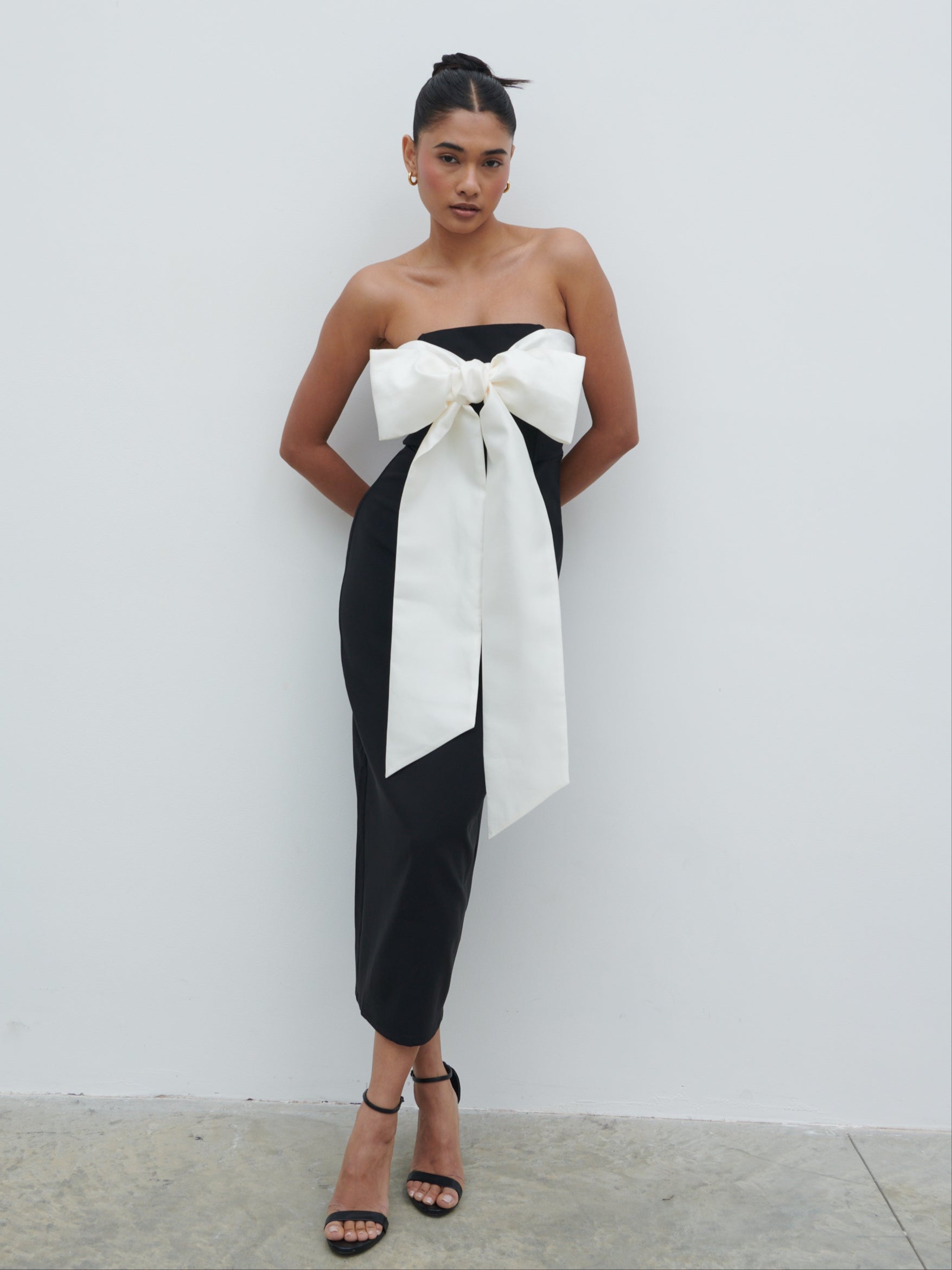 Carena Extreme Bow Midaxi Dress - Black and Cream Carena Extreme Bow Midaxi Dress - Black and Cream