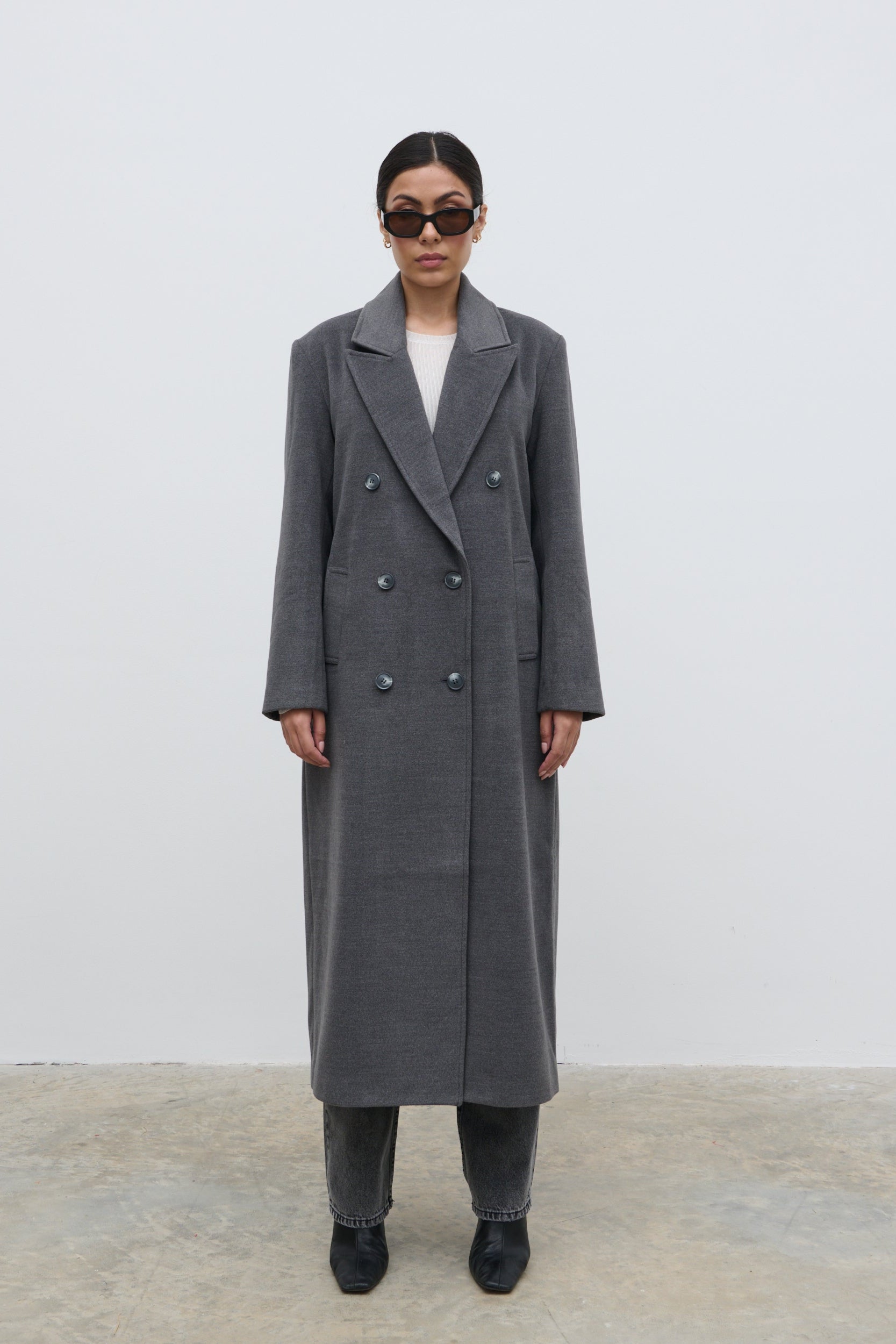 Carissa Oversized Tailored Coat - Charcoal – Pretty Lavish