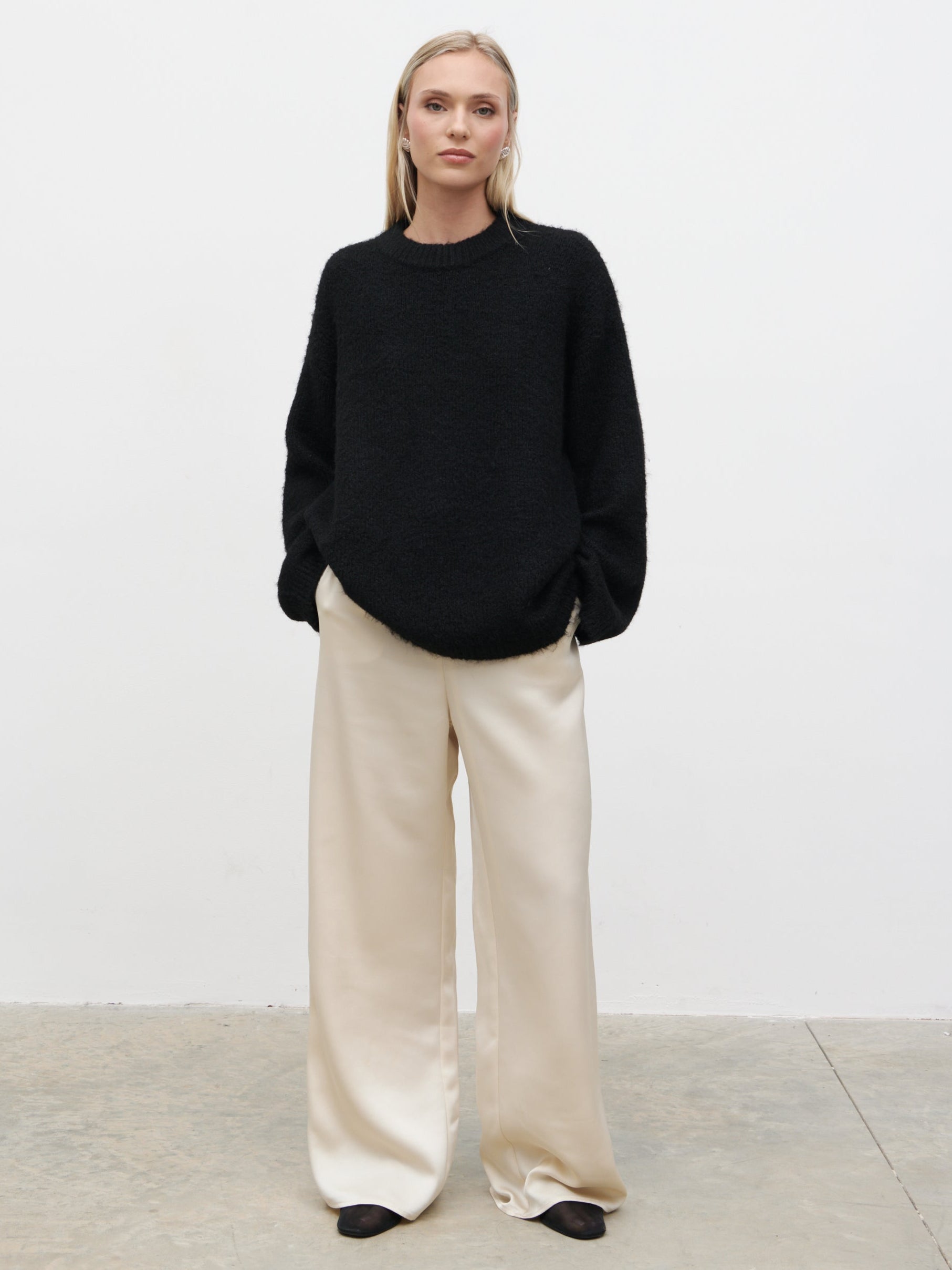 Cece Fluffy Jumper Black - Main Image