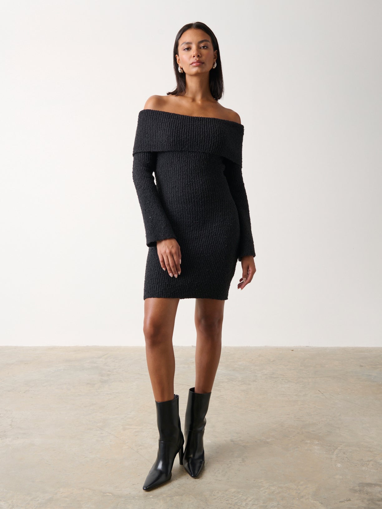 Elodie Mini Bardot Knit Dress - Black – Pretty Lavish