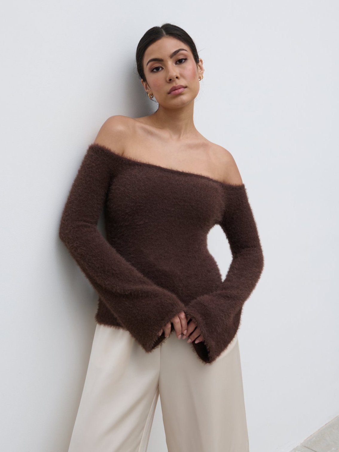 Erika Bardot Fluffy Knit Top - Chocolate