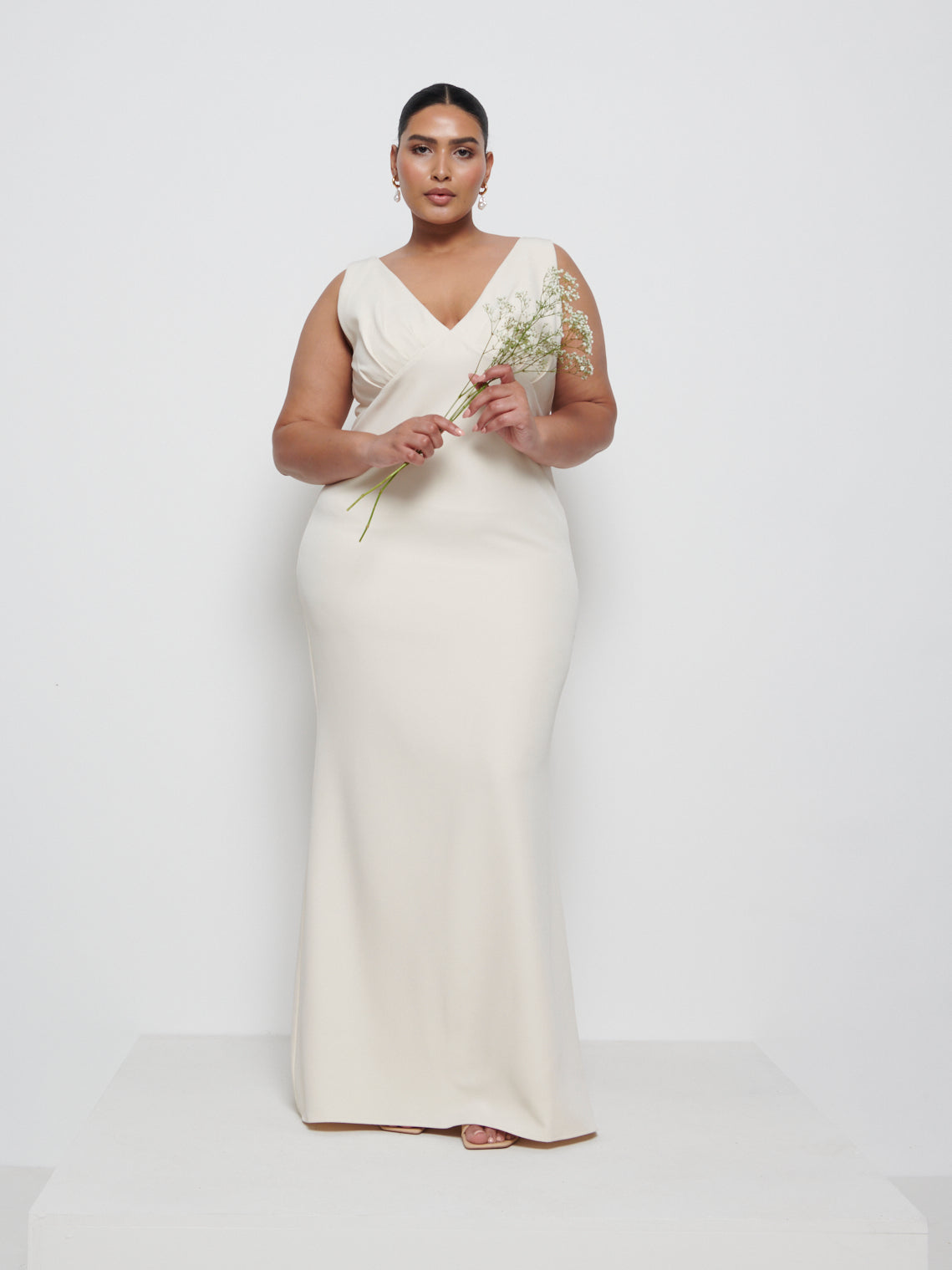 Esmee Crepe Maxi Bridesmaid Dress Curve - Champagne