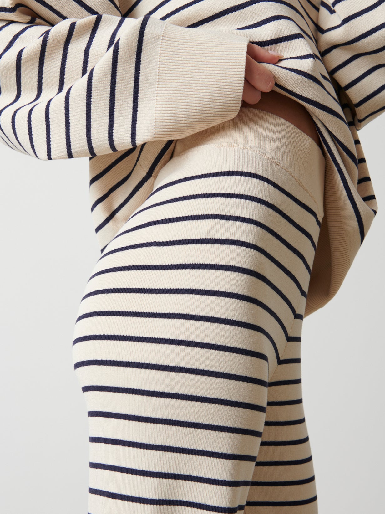 Hayden Striped Trouser - Cream and Navy