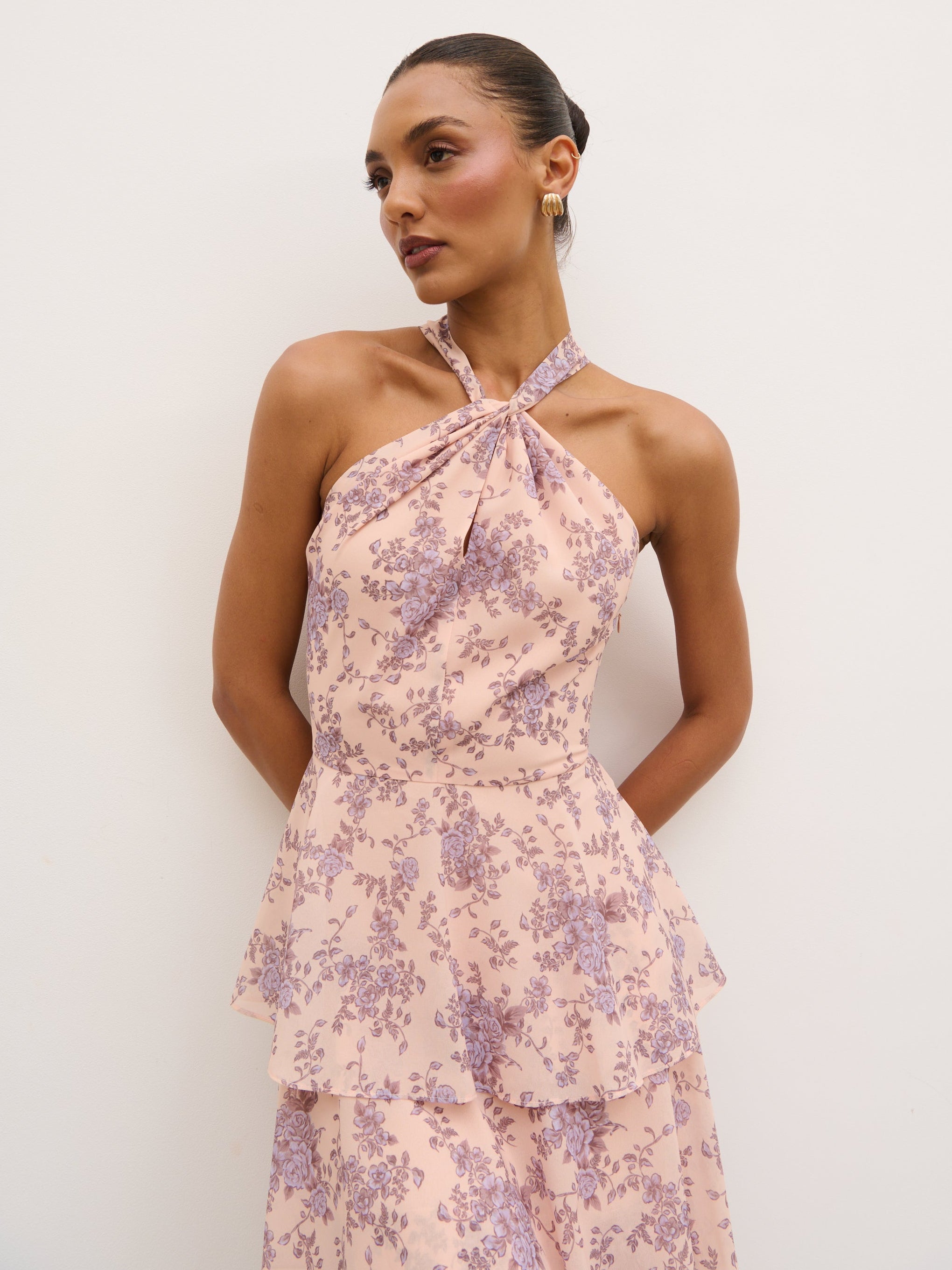 Pretty Lavish | Timeless Silhouettes