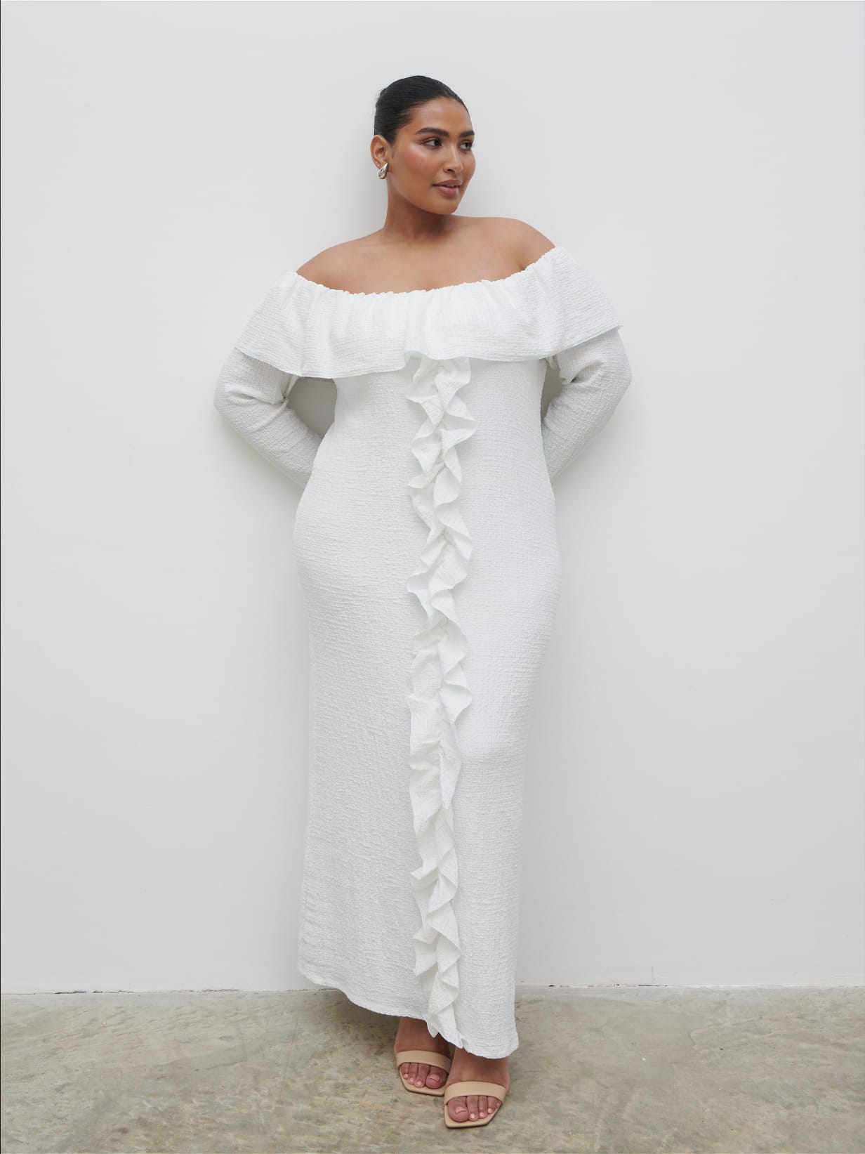 Hope Bardot Ruffle Jersey Maxi Dress Curve Cream – Pretty Lavish