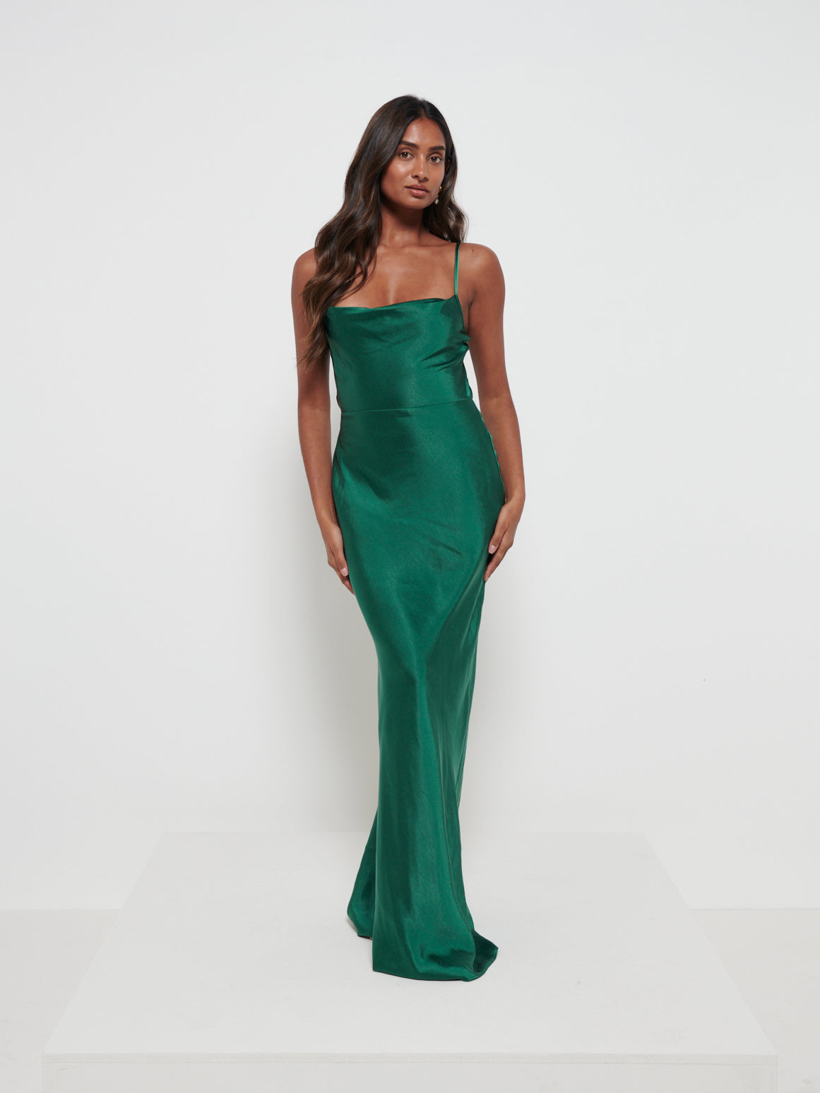 Uptown Girl Emerald Green Satin One Shoulder Dress – Shop the Mint