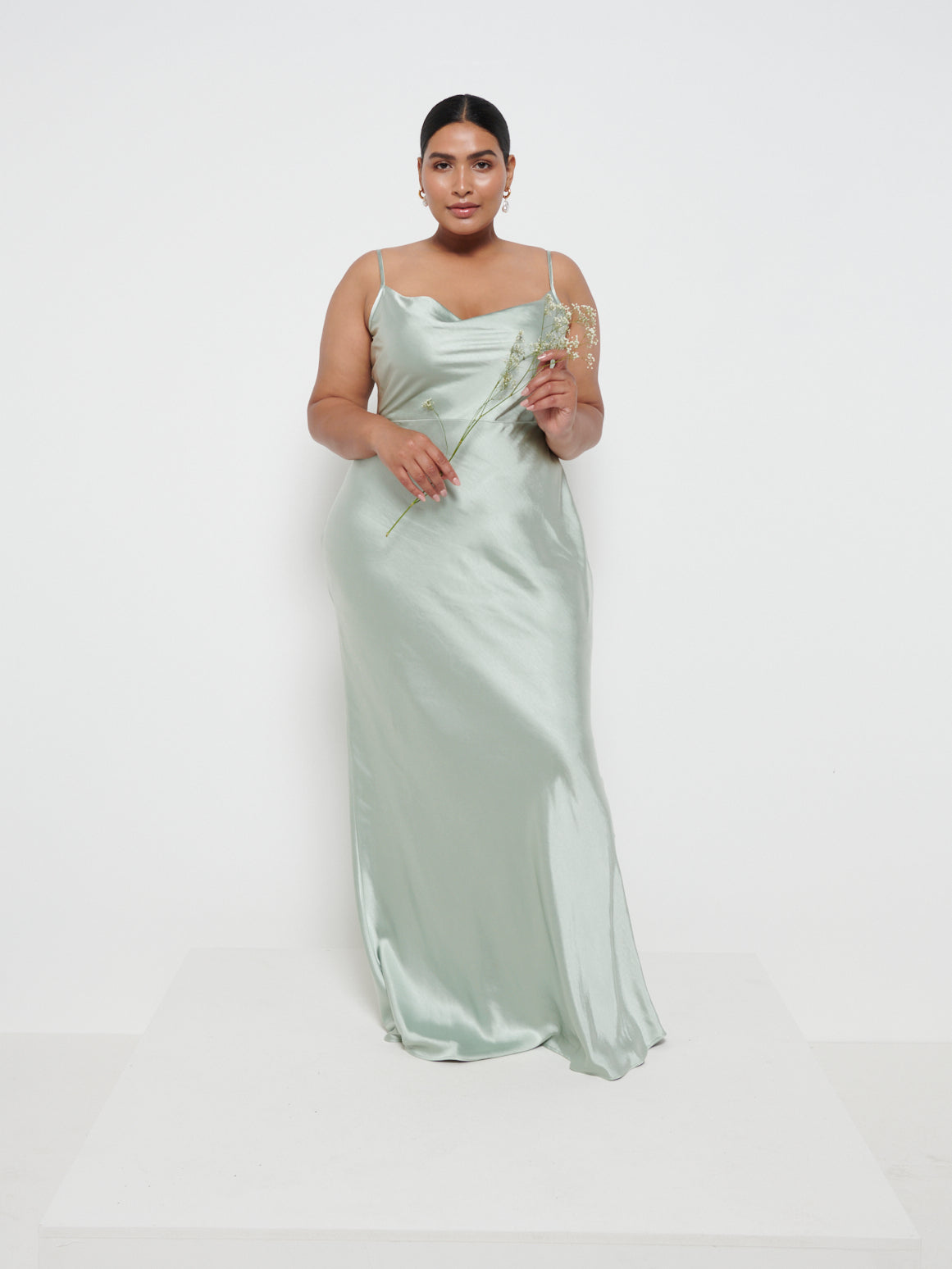 Keisha Maxi Bridesmaid Dress Curve - Matte Sage