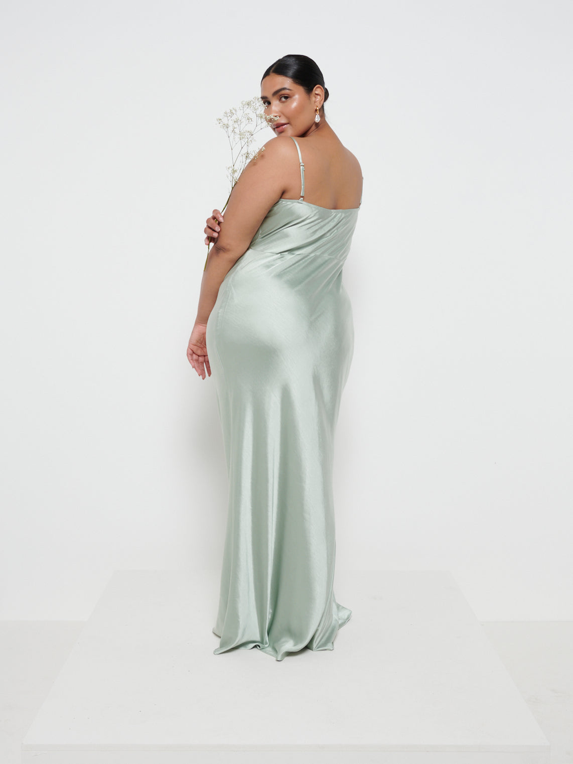 Keisha Maxi Bridesmaid Dress Curve - Matte Sage