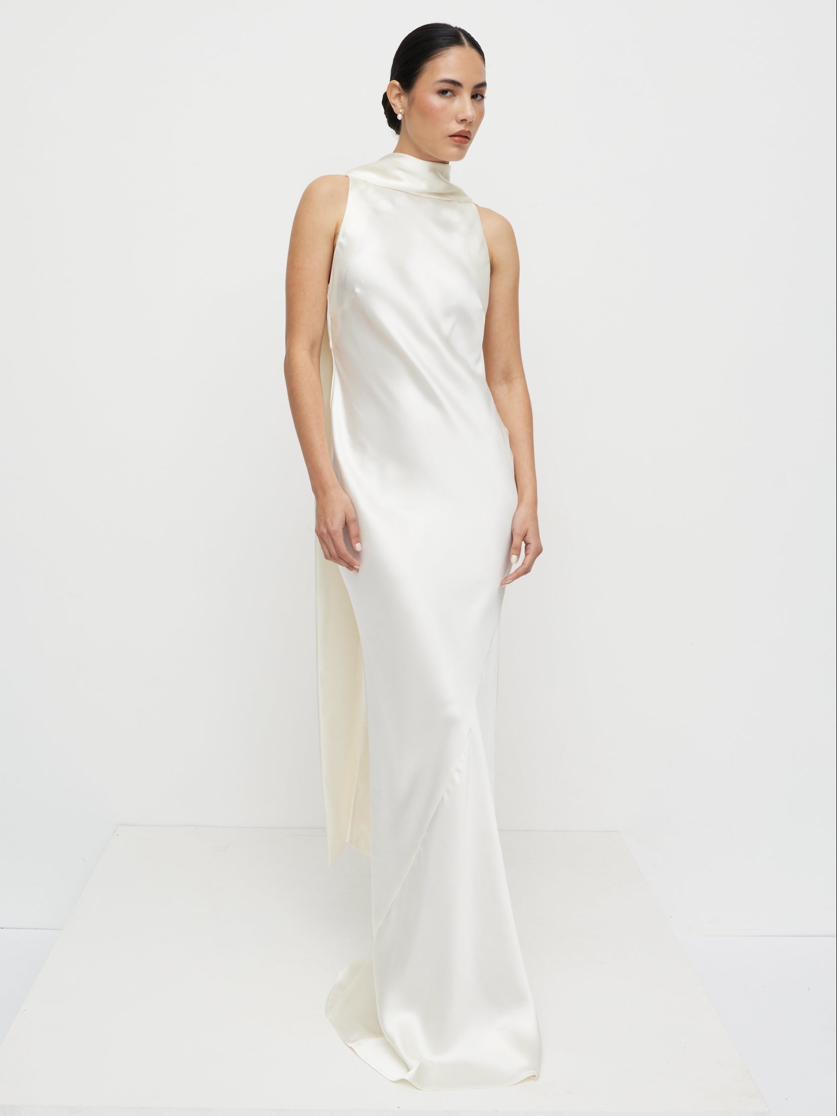 Lethe Scarf Backless Maxi Dress