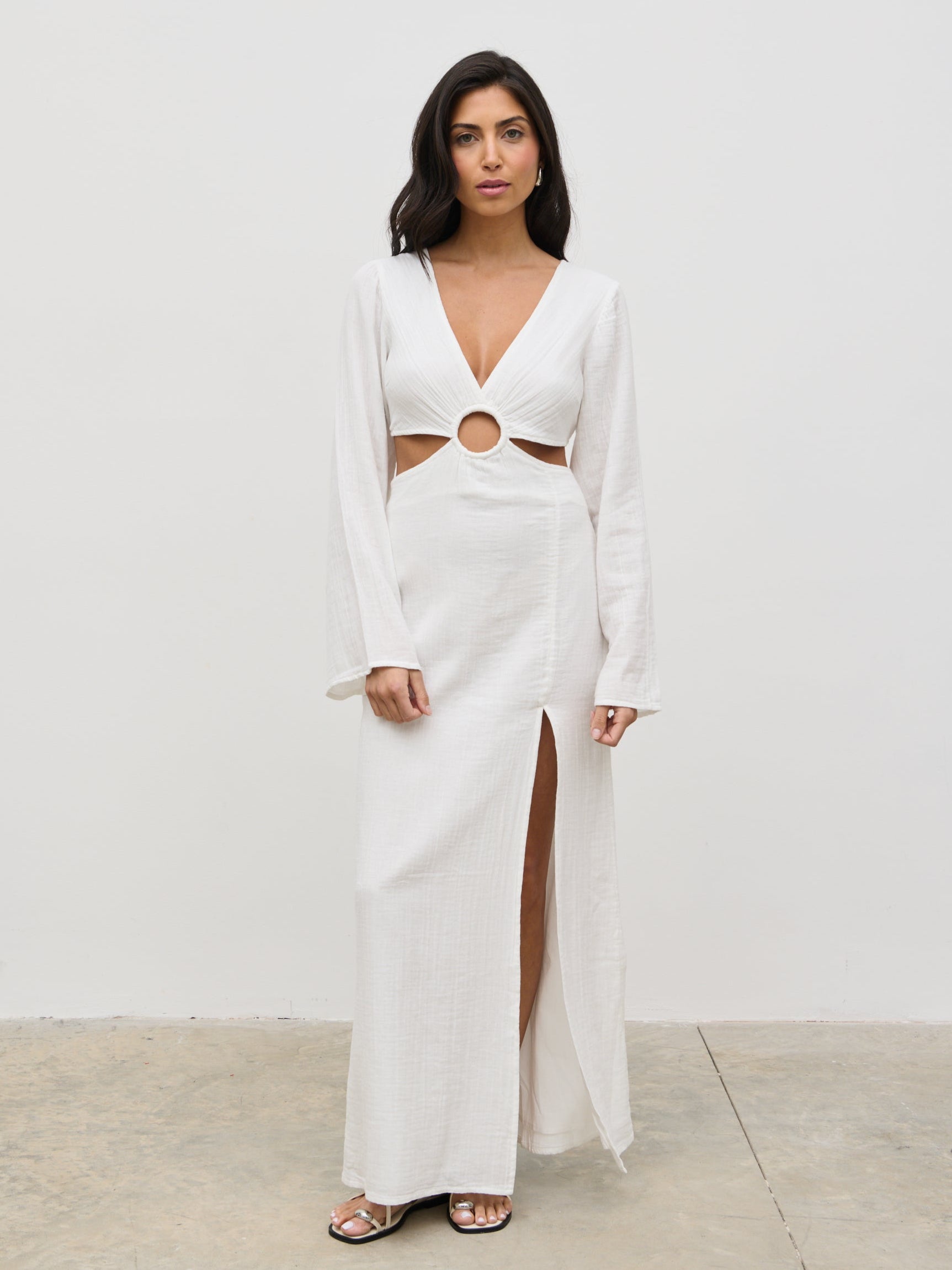 ring cut out dress Sleeveless Textured Ring Detail Cut Out Maxi Dress In Brown Slinky | EGO US