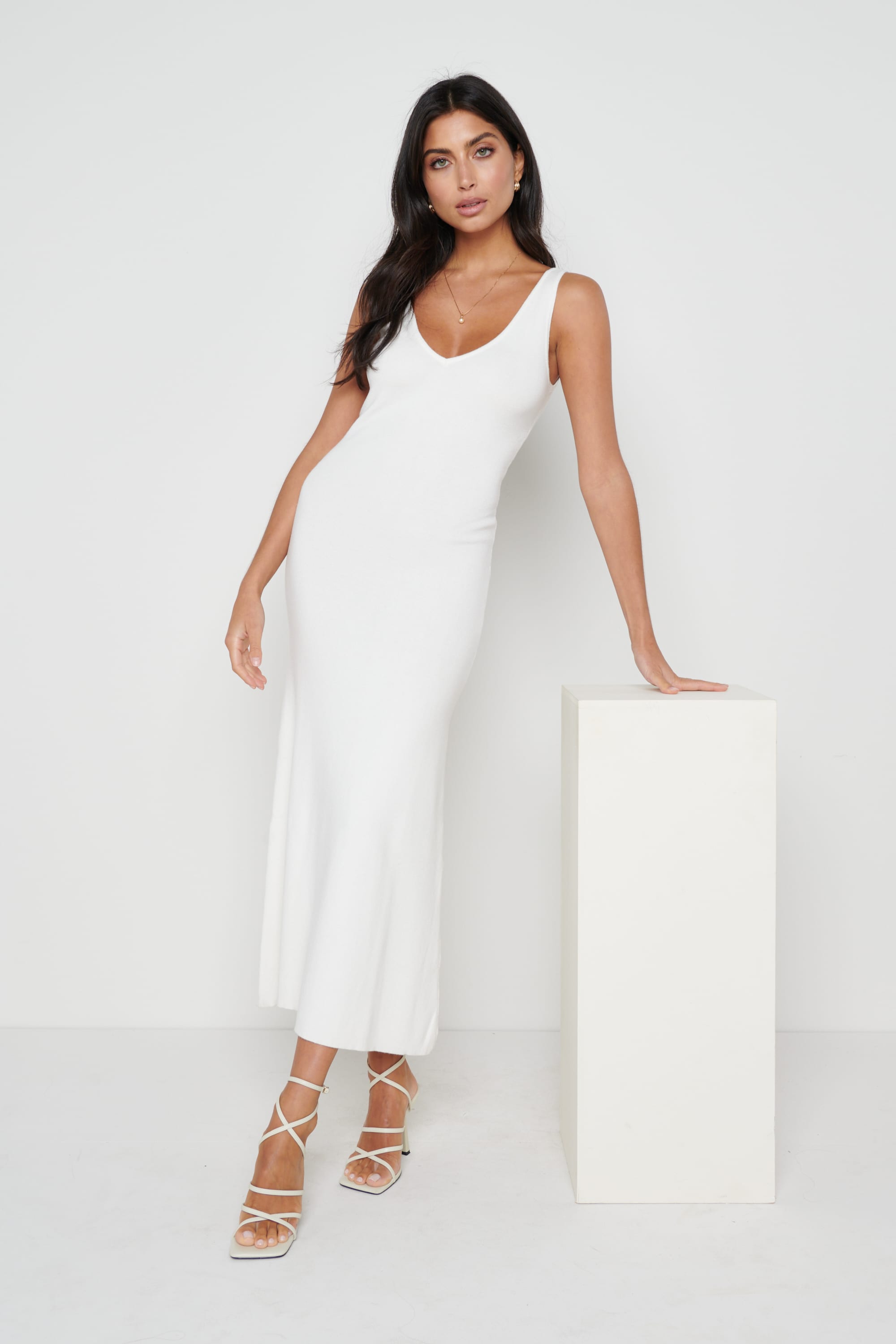 MONA A-LINE KNIT DRESS MONA A-LINE KNIT DRESS