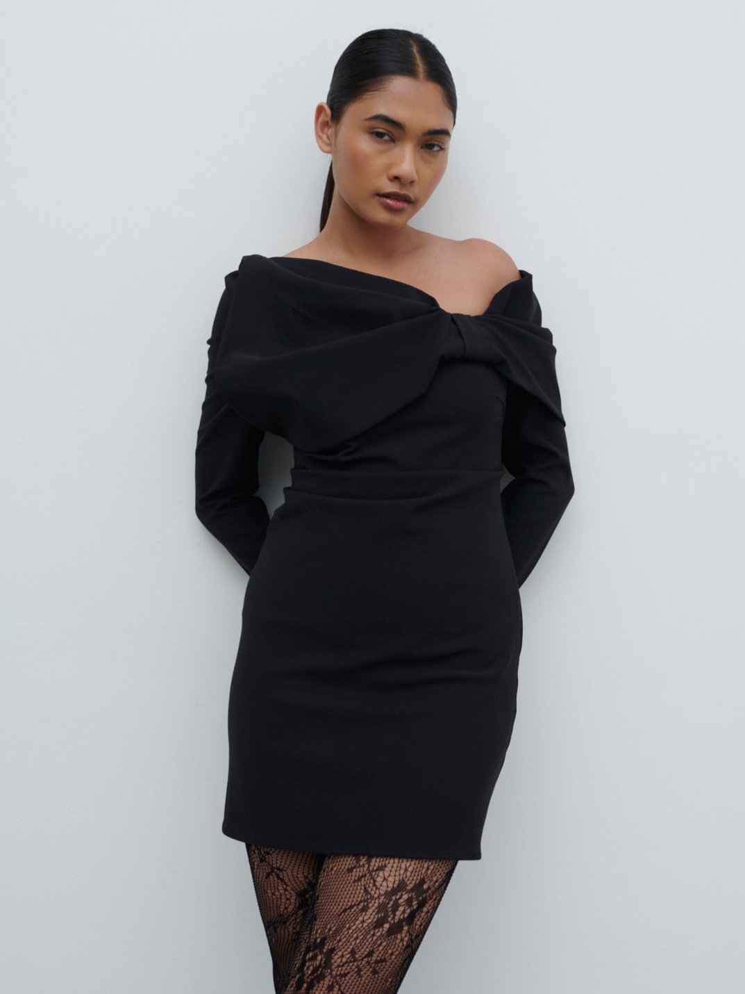 Naomi Exaggerated Bow Mini Dress - Black