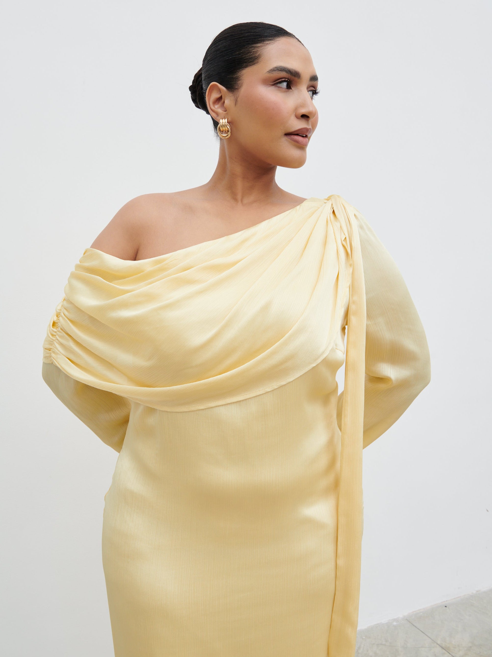 sachin and babi light blue dress Neomie One Shoulder Tie Chiffon Maxi Dress Curve