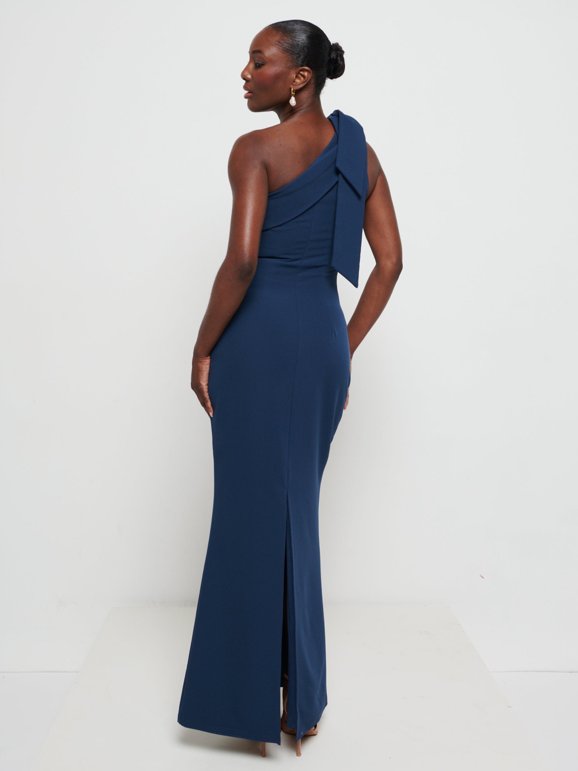 Nevaeh One Shoulder Crepe Maxi Bridesmaid Dress - Navy Pretty Lavish Nevaeh One Shoulder Crepe Maxi Bridesmaid Dress - Navy Pretty Lavish