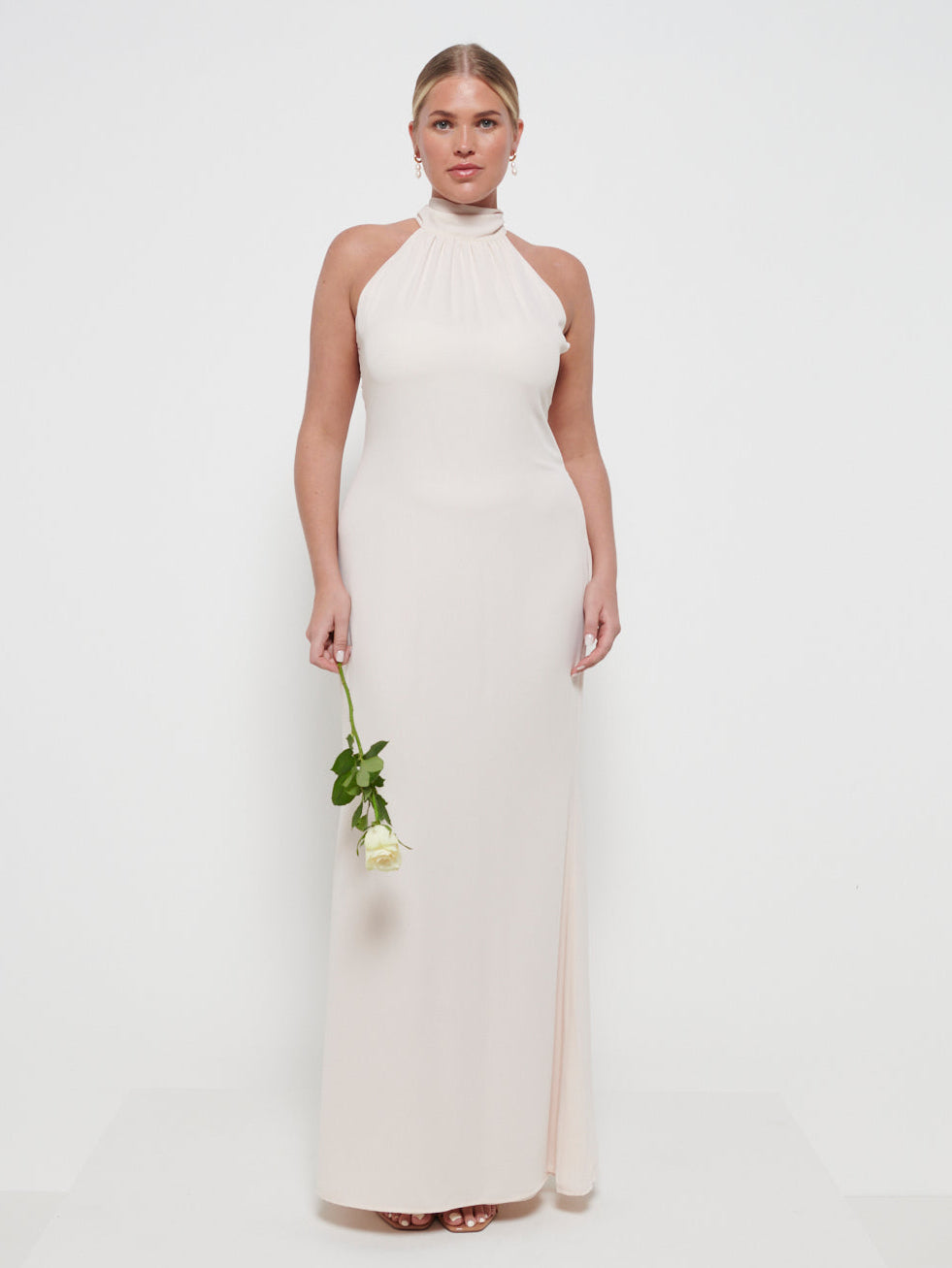 Champagne Halter Neck Bridesmaid Dress Uk Odelle Chiffon Bridesmaid Maxi Dress Champagne Pretty Lavish Champagne Halter Neck Bridesmaid Dress Uk Odelle Chiffon Bridesmaid Maxi Dress Champagne Pretty Lavish