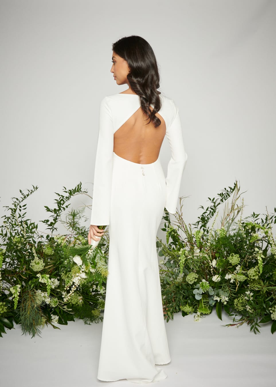 Olivia Backless Maxi Dress - White Crepe Pretty Lavish Olivia Backless Maxi Dress - White Crepe Pretty Lavish