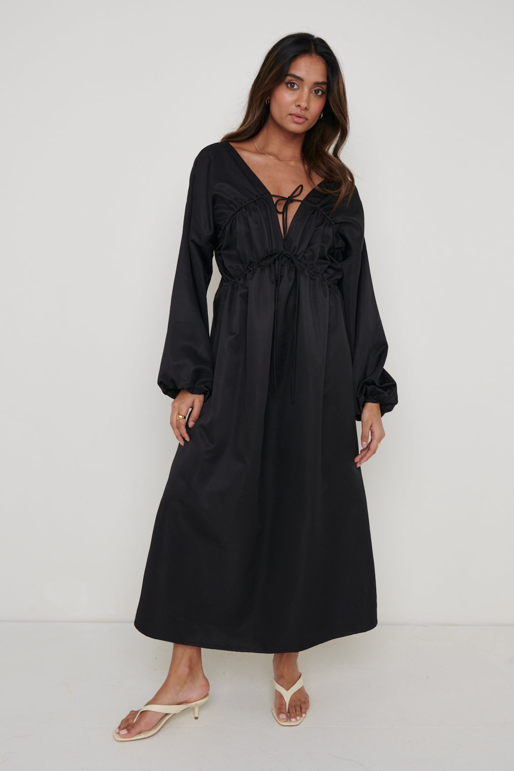 Robe mi longue nouer Ottilie Noir