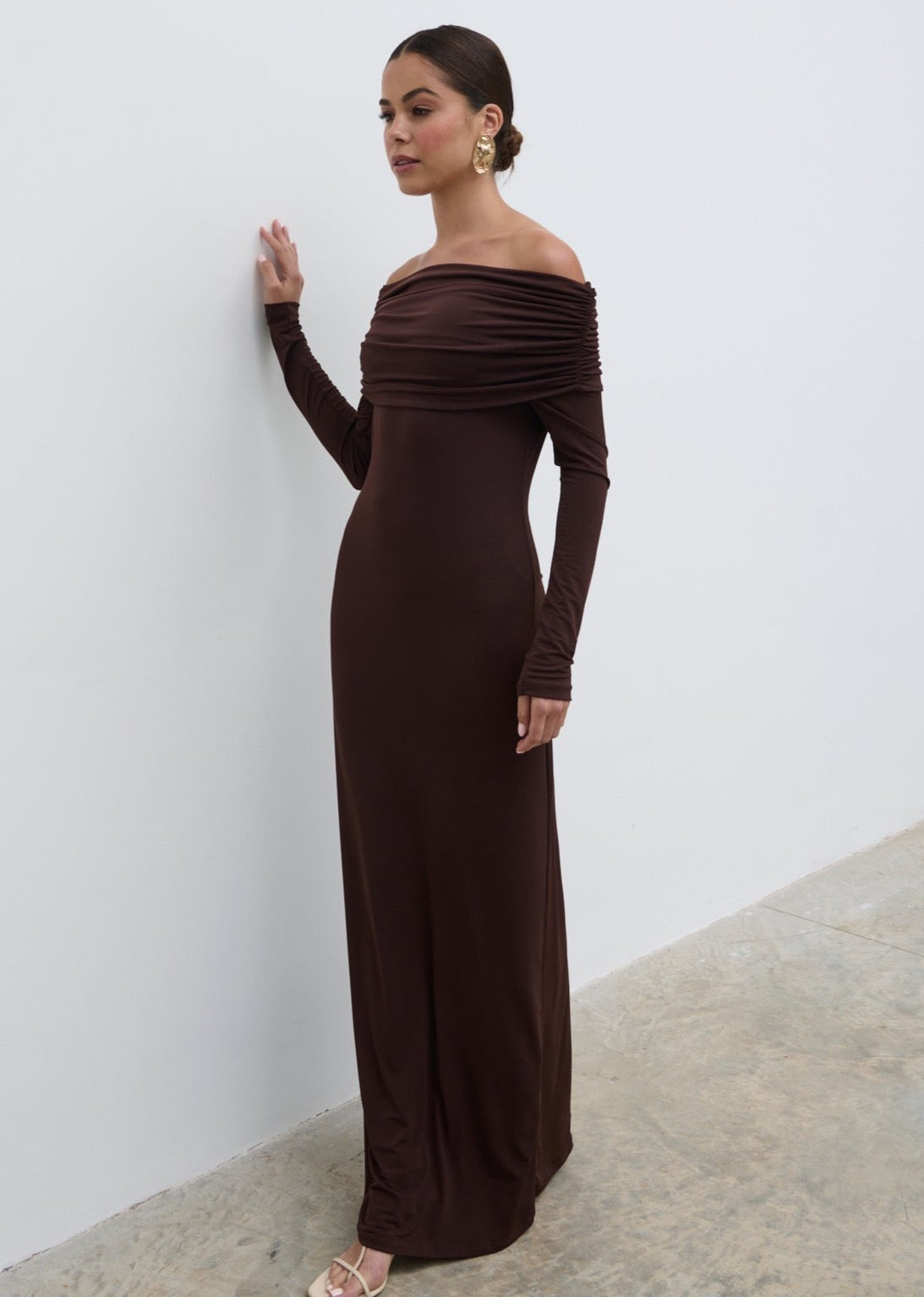 Perrie Bardot Jersey Maxi Dress Brown – Pretty Lavish