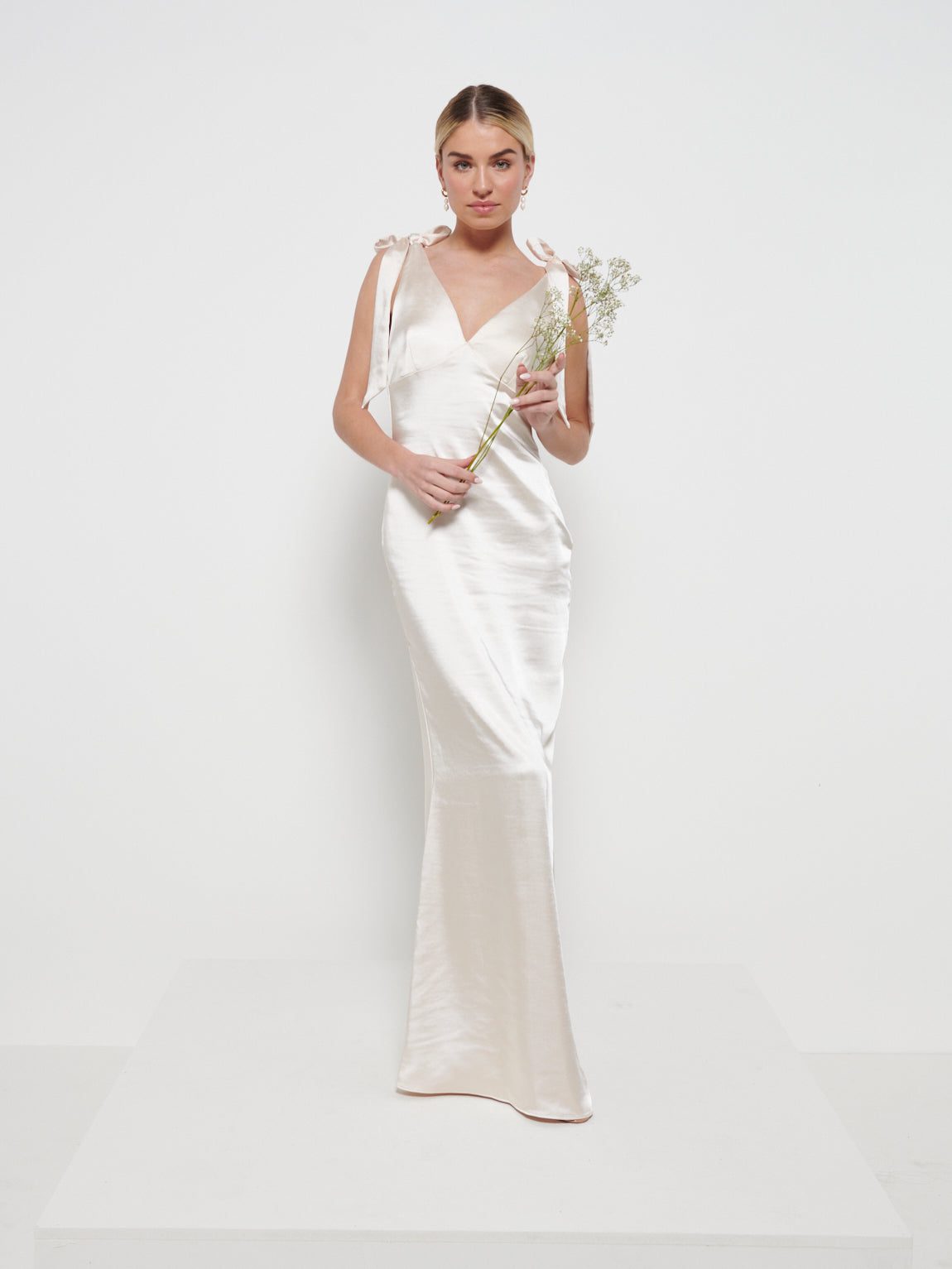Piper Tie Maxi Bridesmaid Dress - Matte Champagne – Pretty Lavish