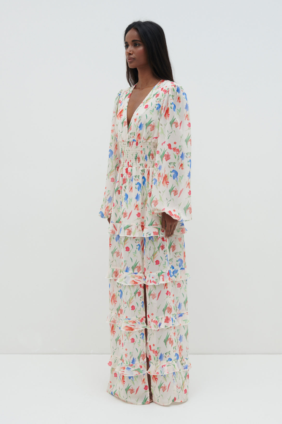 Rochelle Shirred Waist Maxi Dress - Dainty Floral – Pretty Lavish