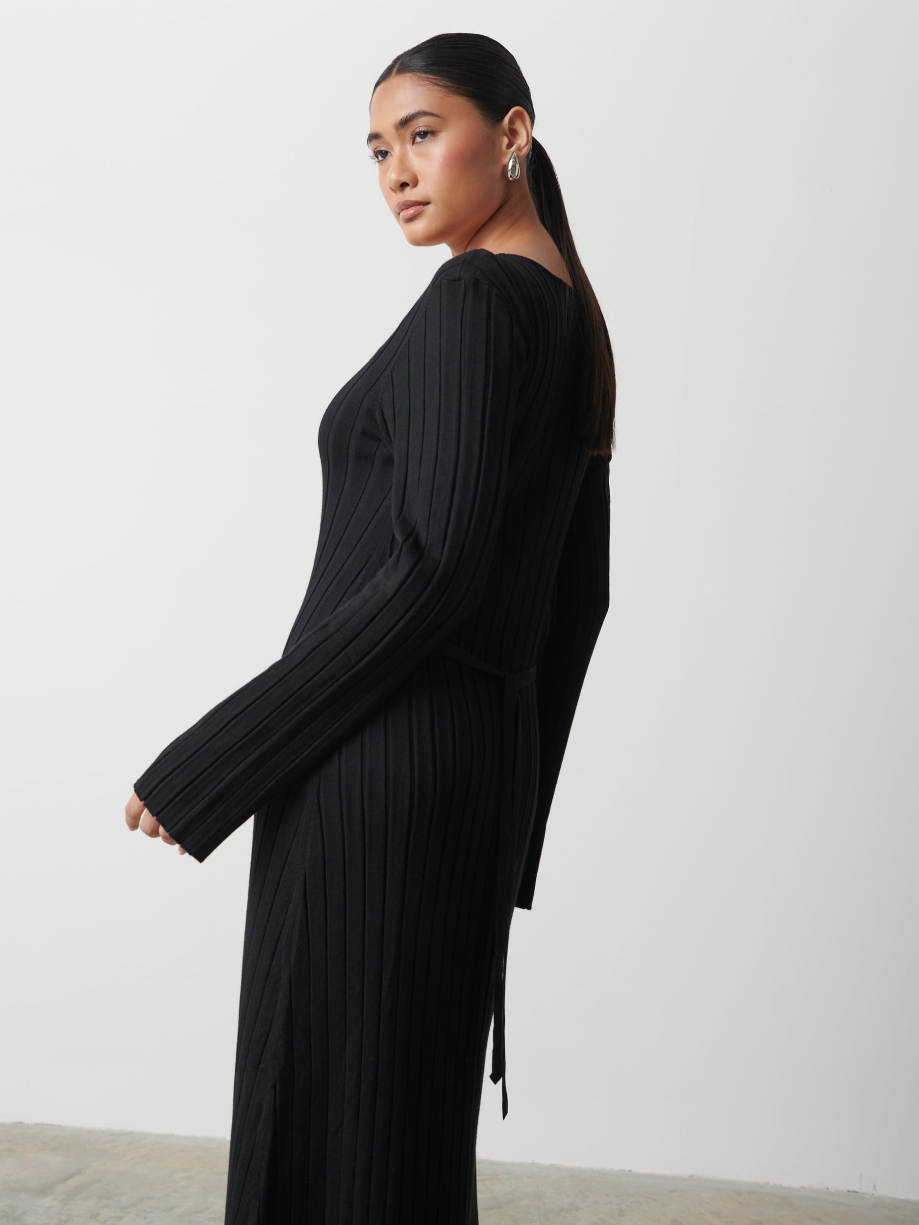 Scarlett Tie Knit Dress - Black Scarlett Tie Knit Dress - Black