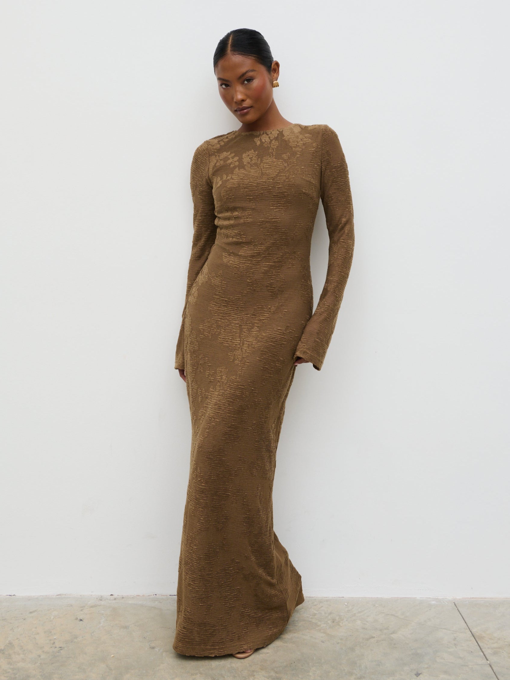 Tanaia Long Sleeve Jersey Maxi Dress - Chocolate Floral Pretty Lavish Tanaia Long Sleeve Jersey Maxi Dress - Chocolate Floral Pretty Lavish