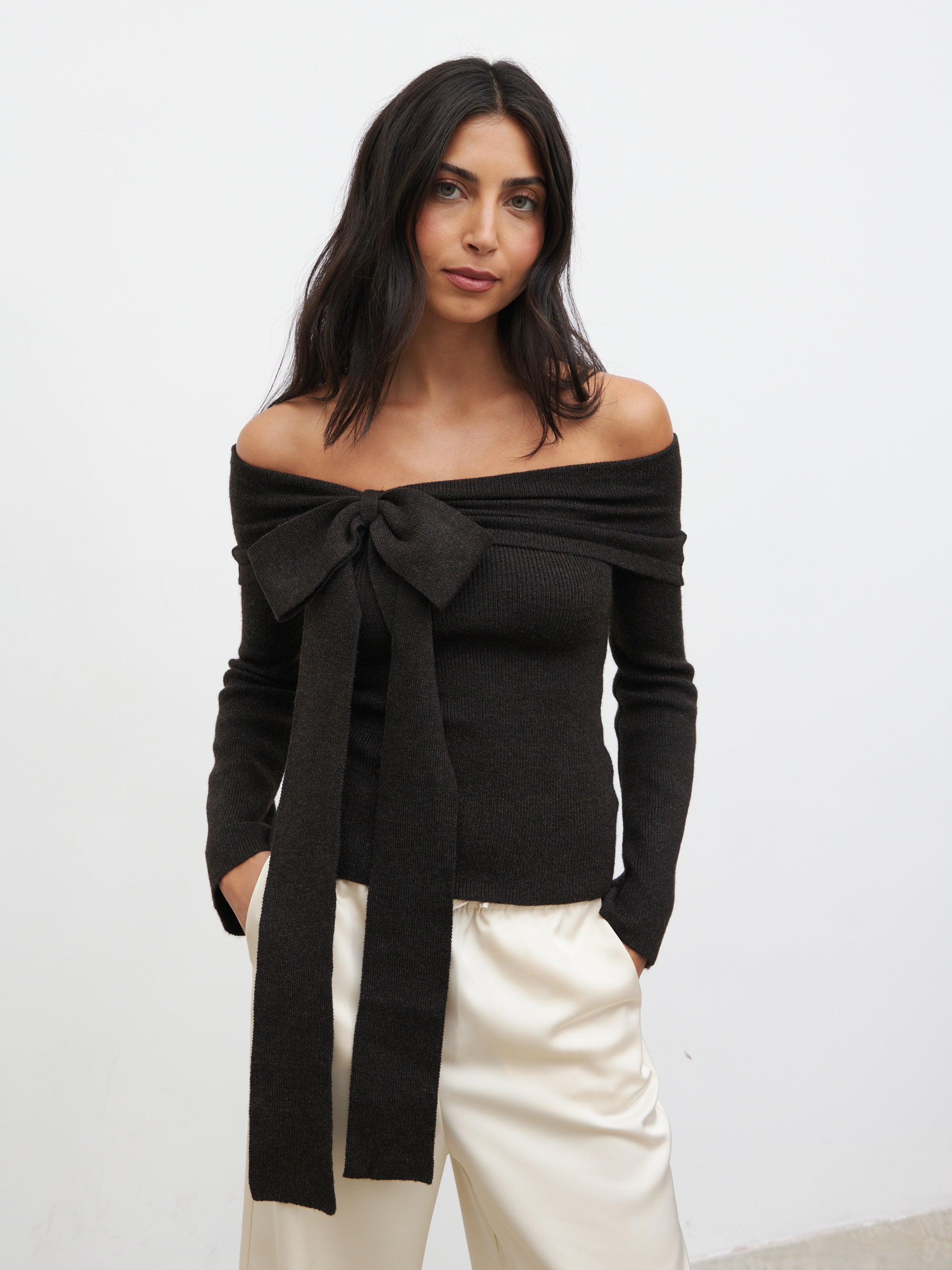 Tilda Bardot Bow Knit Top Chocolate