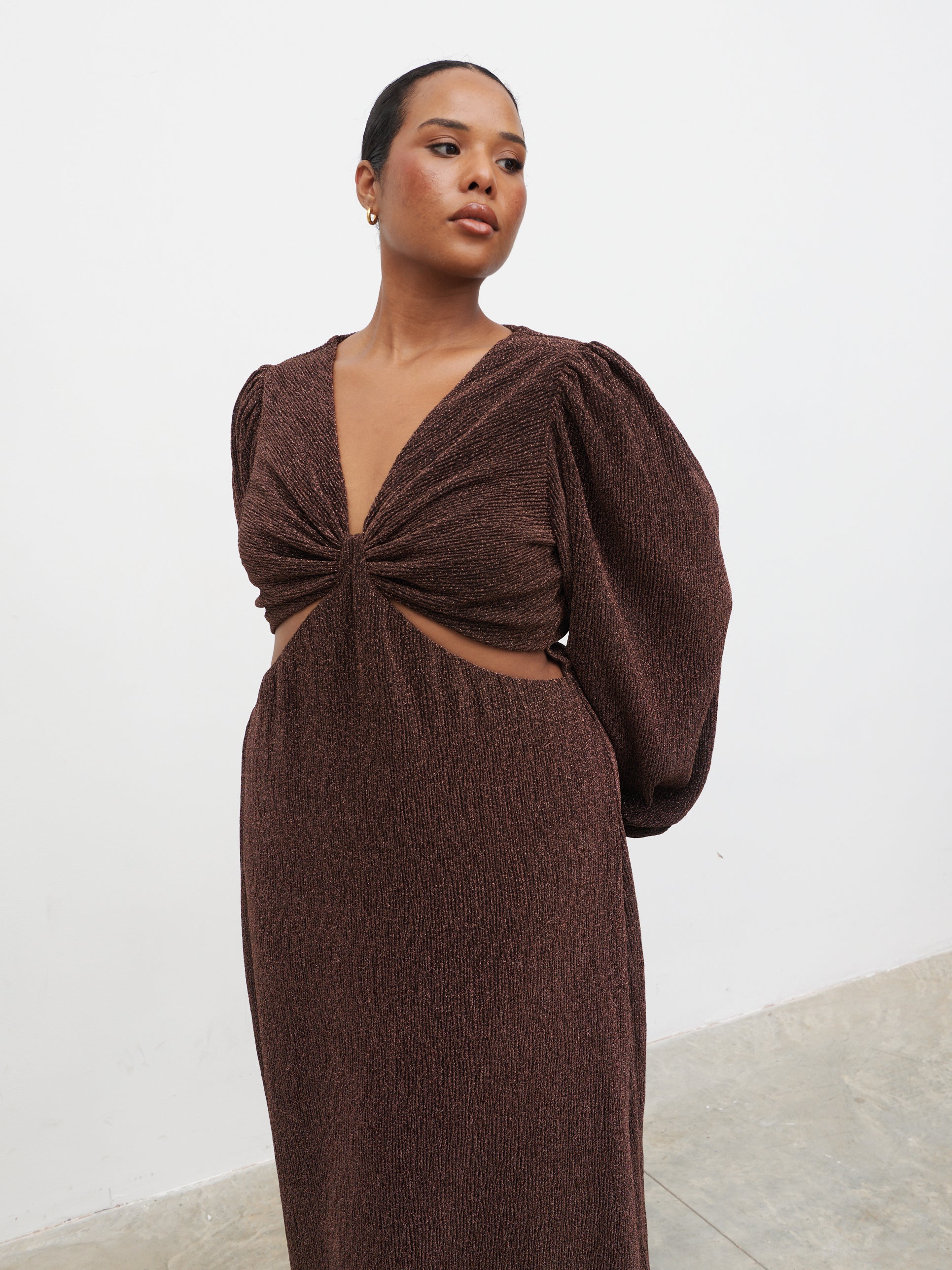 Zaya Lurex Metallic Maxi Dress Curve - Brown Zaya Lurex Metallic Maxi Dress Curve - Brown