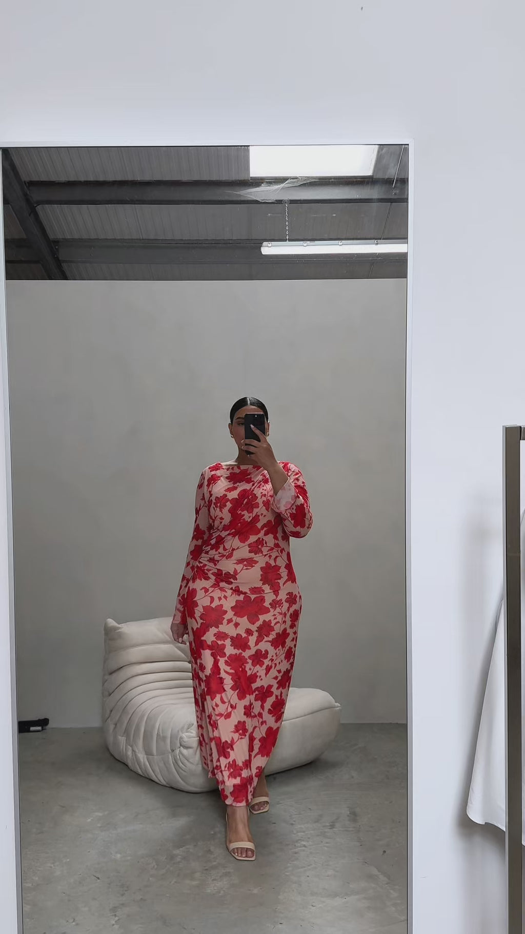 Souki Is 5'8" & Wears Size UK 18|Ethel Long Sleeve Jersey Midaxi Dress Curve - Red Floral