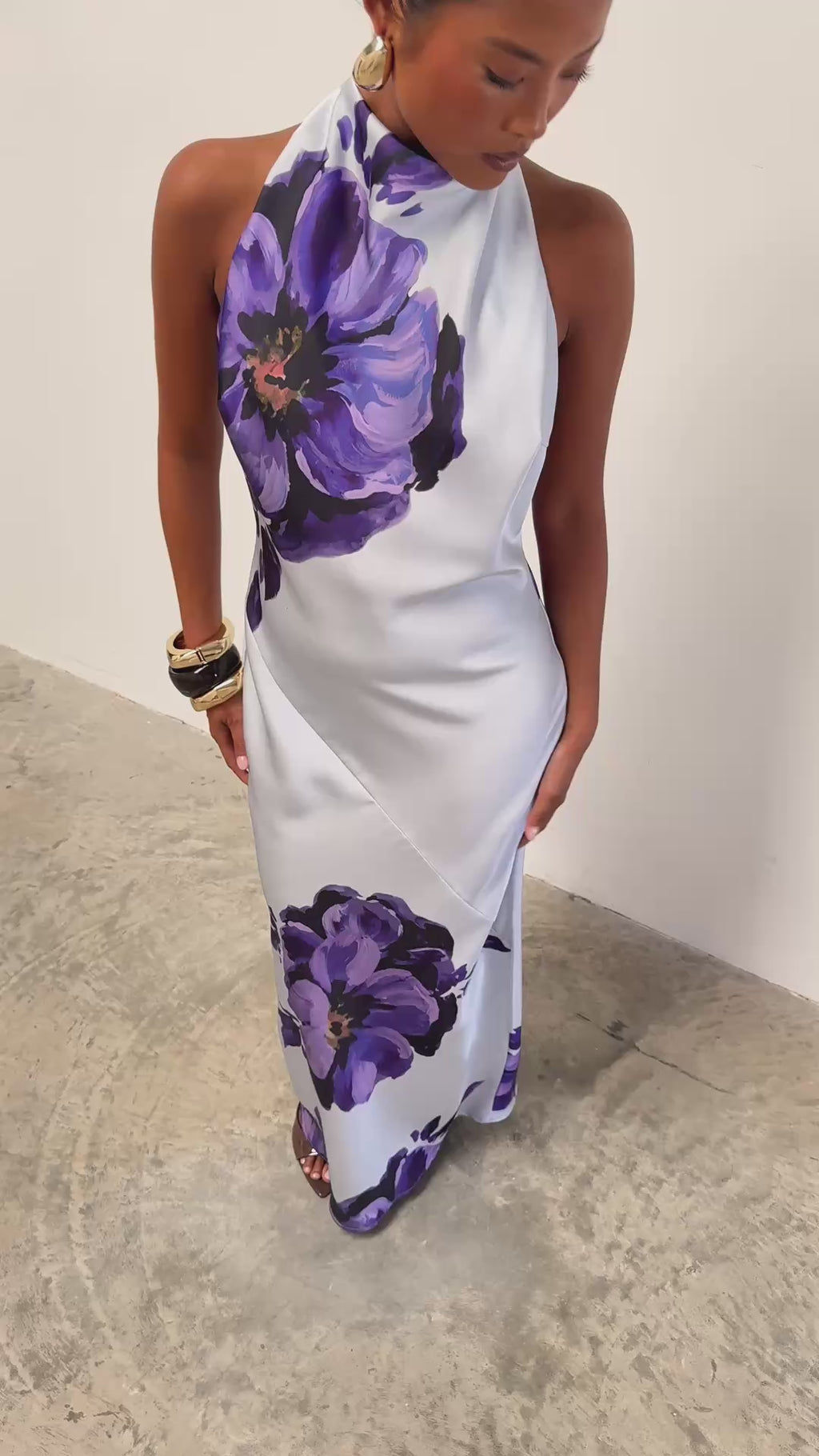 Elle Is 5'3" & Wears Size UK 6|Edita Cowl Neck Maxi Dress - Lilac Floral