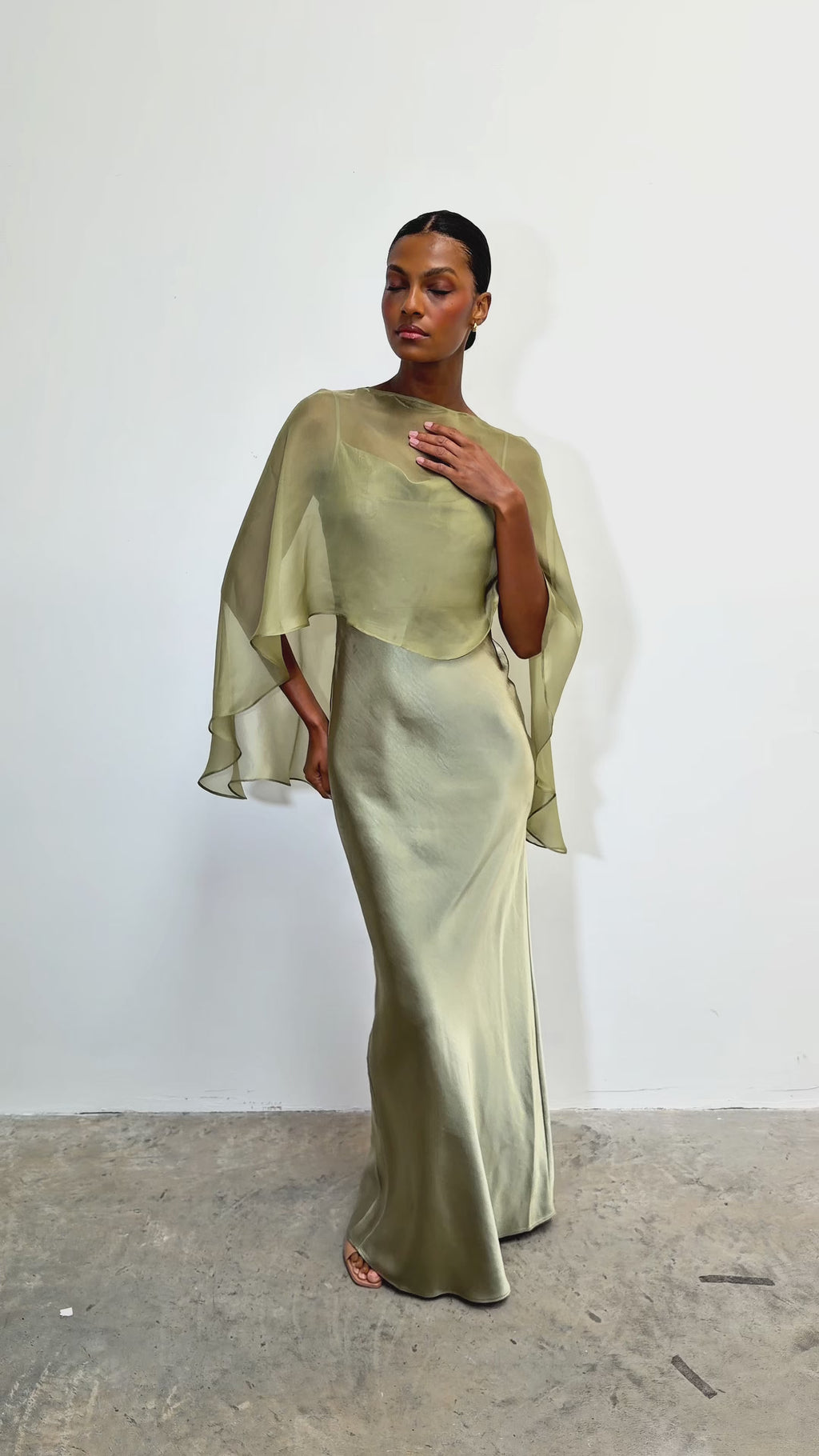 Montanna is 5'7" & Wears Size UK XS-S|Alaia Organza Cape - Olive