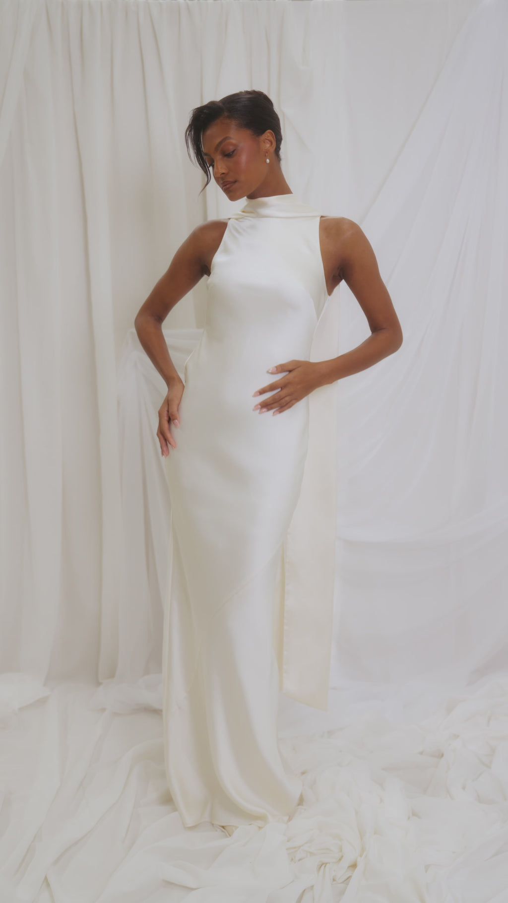Veronica is 5'8" & Wears Size UK 6|Lethe Scarf Backless Maxi Dress - Ivory