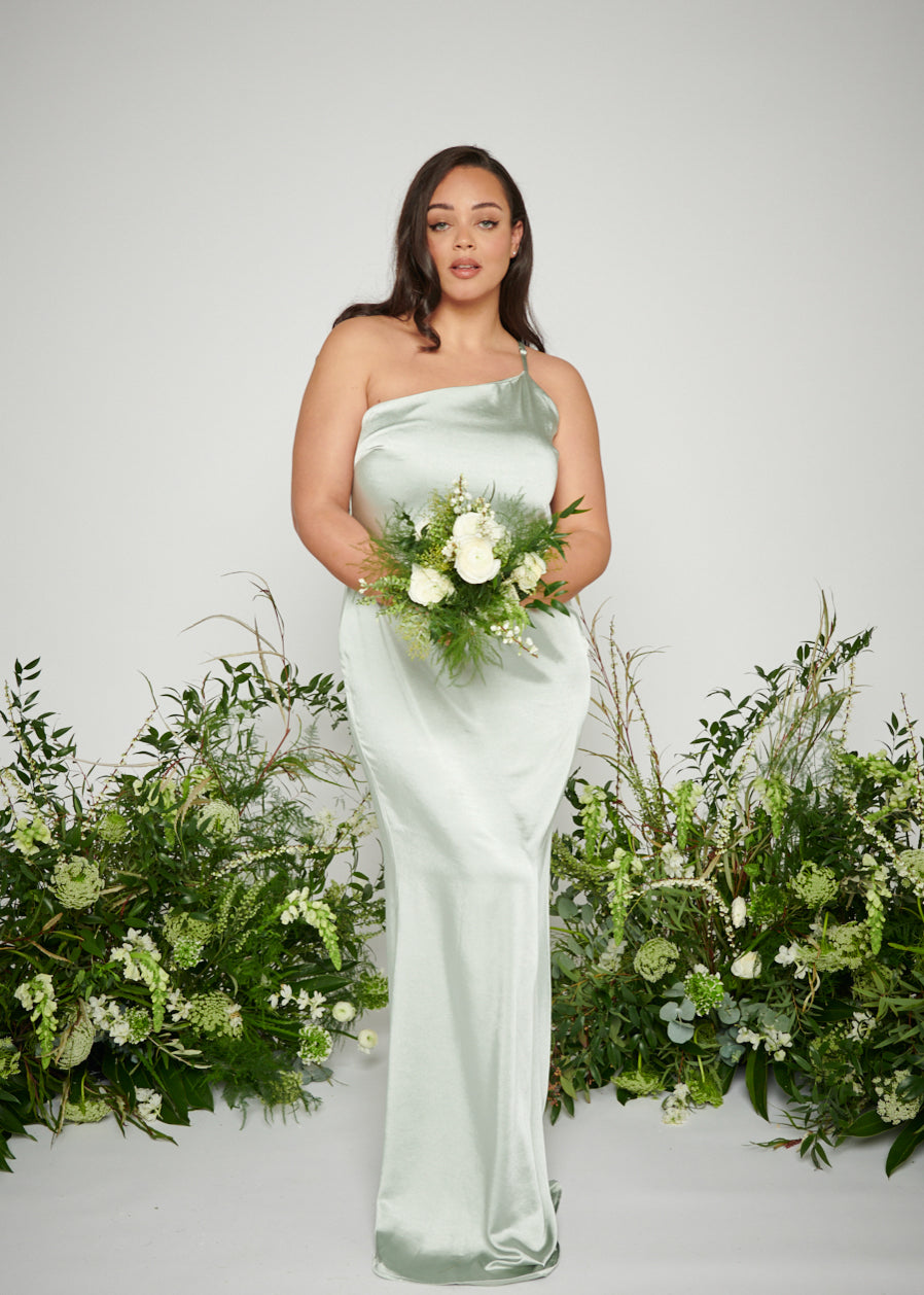 Amelia Maxi Bridesmaid Dress Curve - Matte Sage