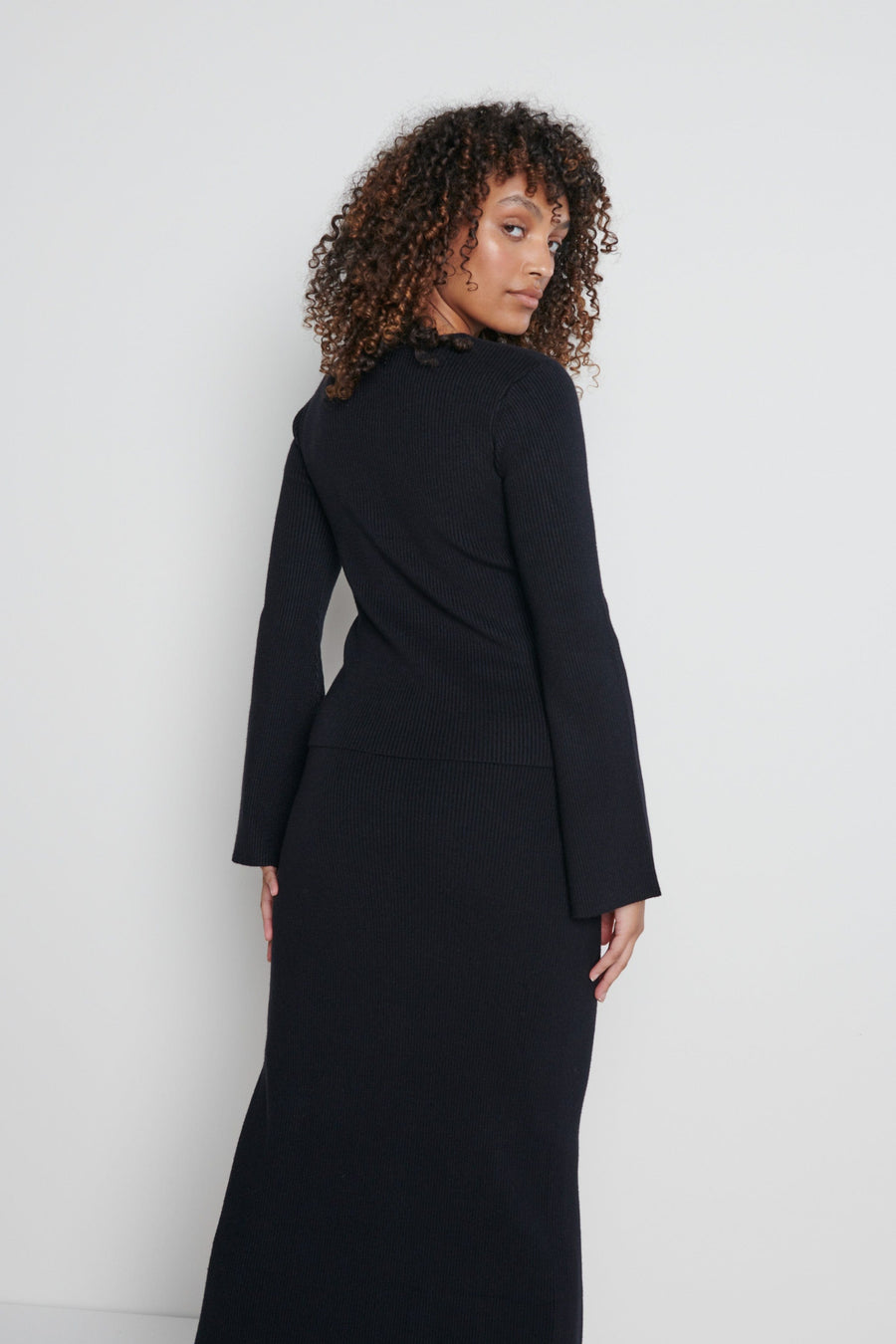 Blythe Slit Knit Skirt - Black – Pretty Lavish