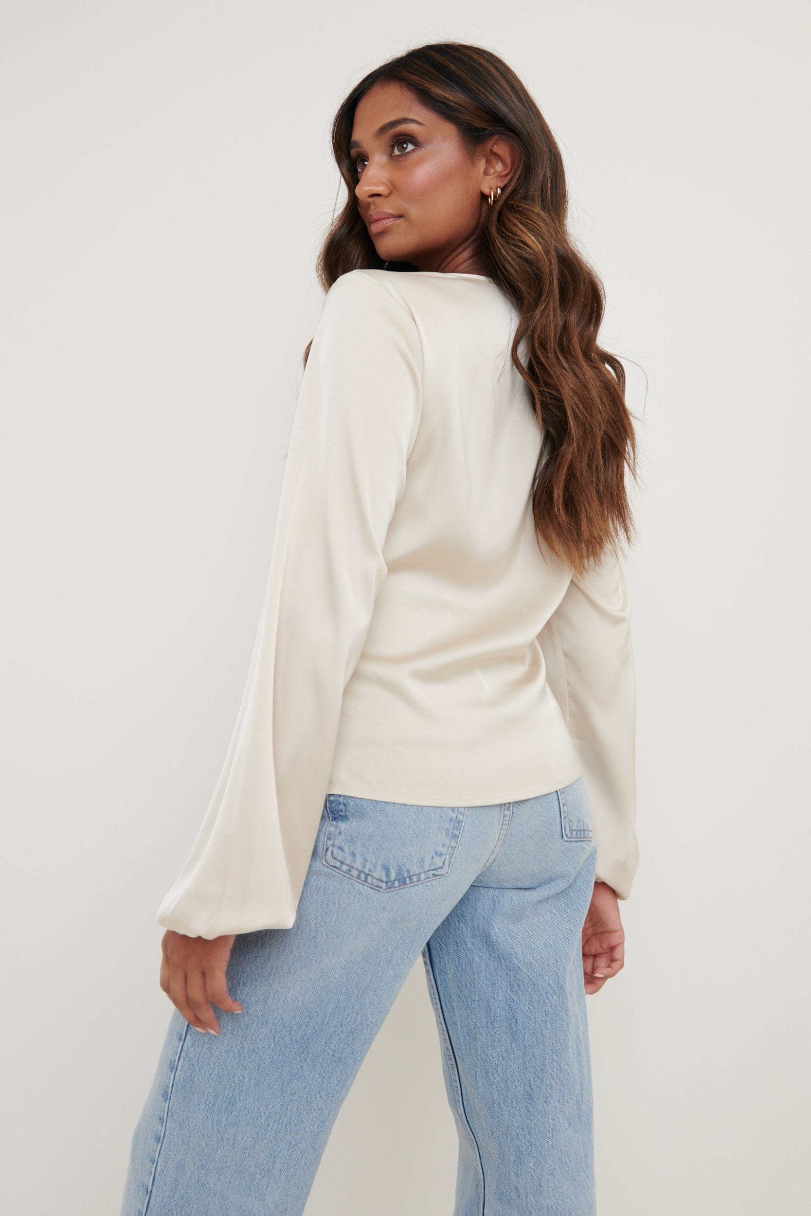 Janis Blouse - Oyster