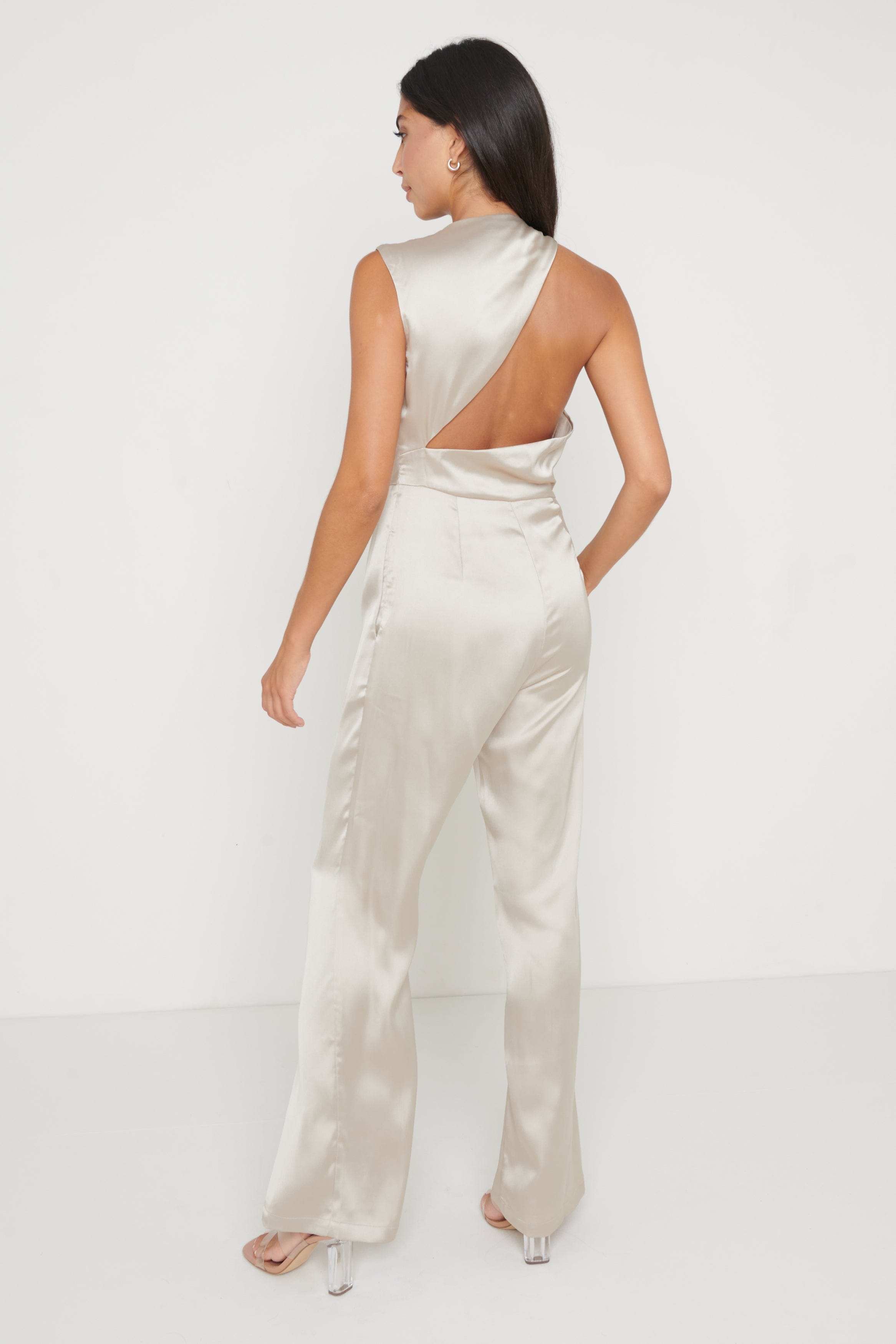 Pretty Lavish Lexi Scrunch Backless Jumpsuit in White