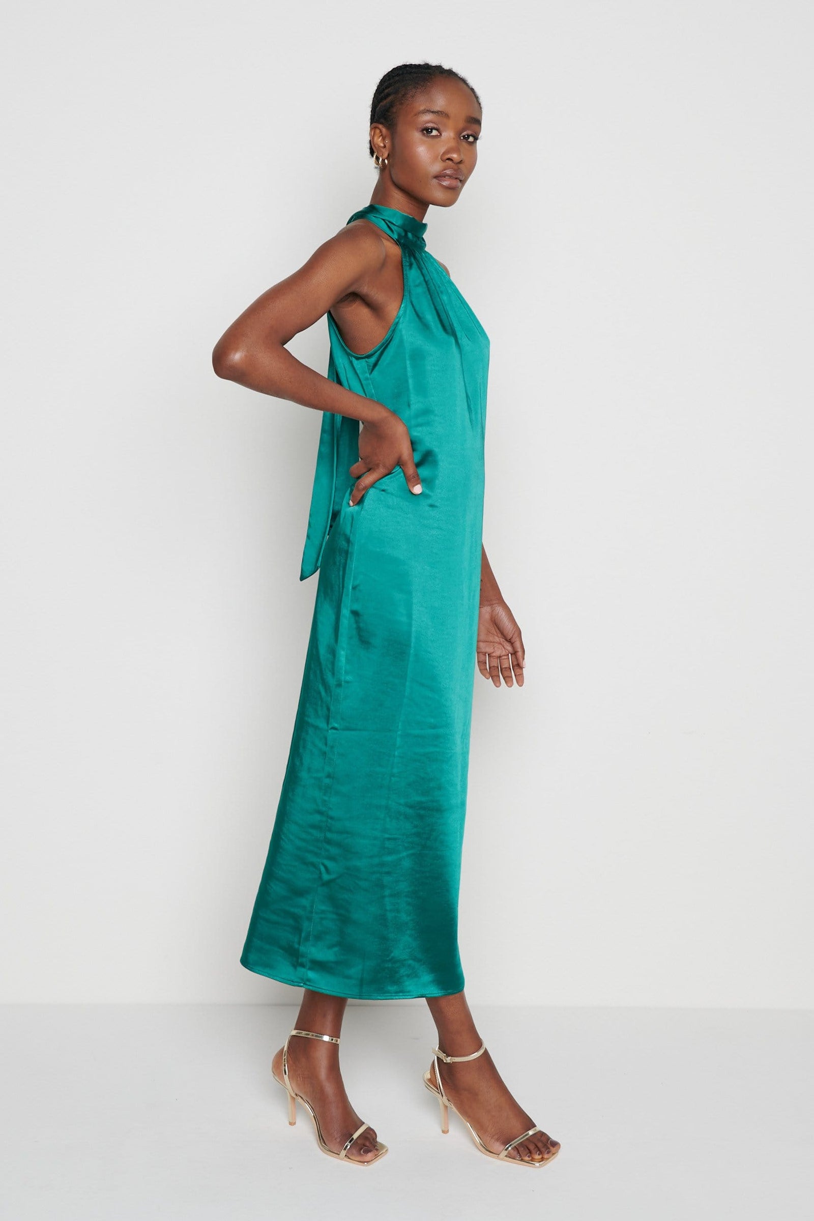 Raleigh Halter neck Tie Dress- Emerald Green – Pretty Lavish